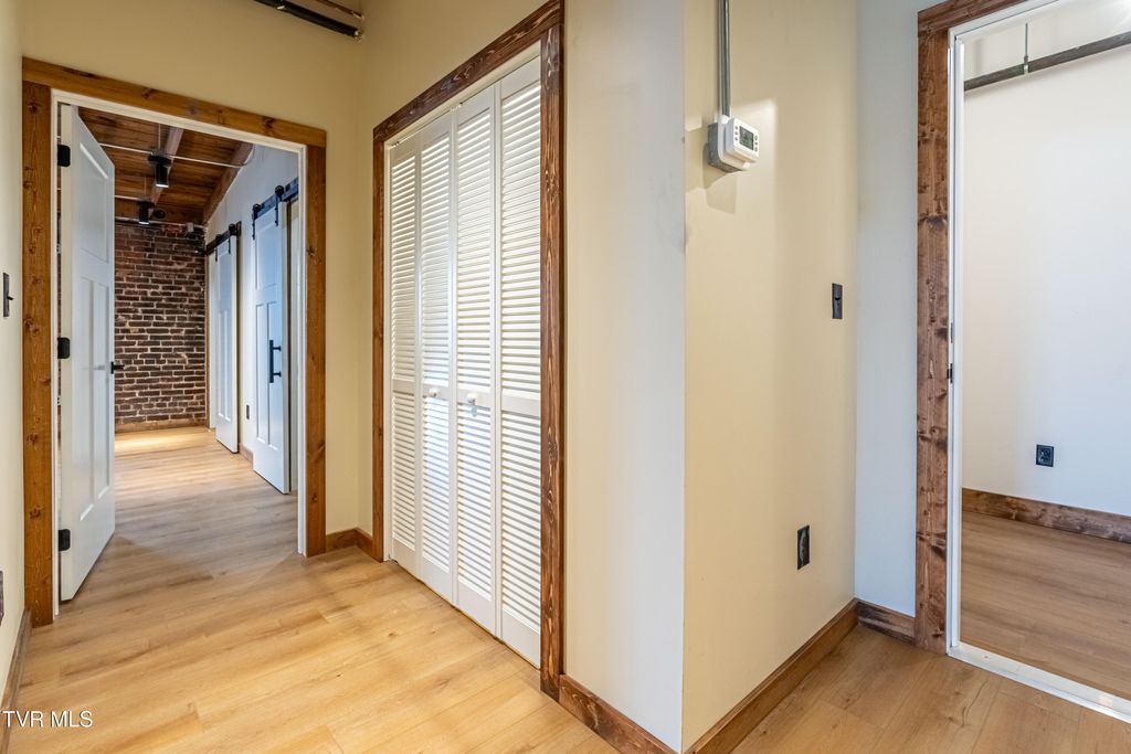 Photo of 453 Main Street #800, Kingsport, TN 37660 (MLS # 9990831)