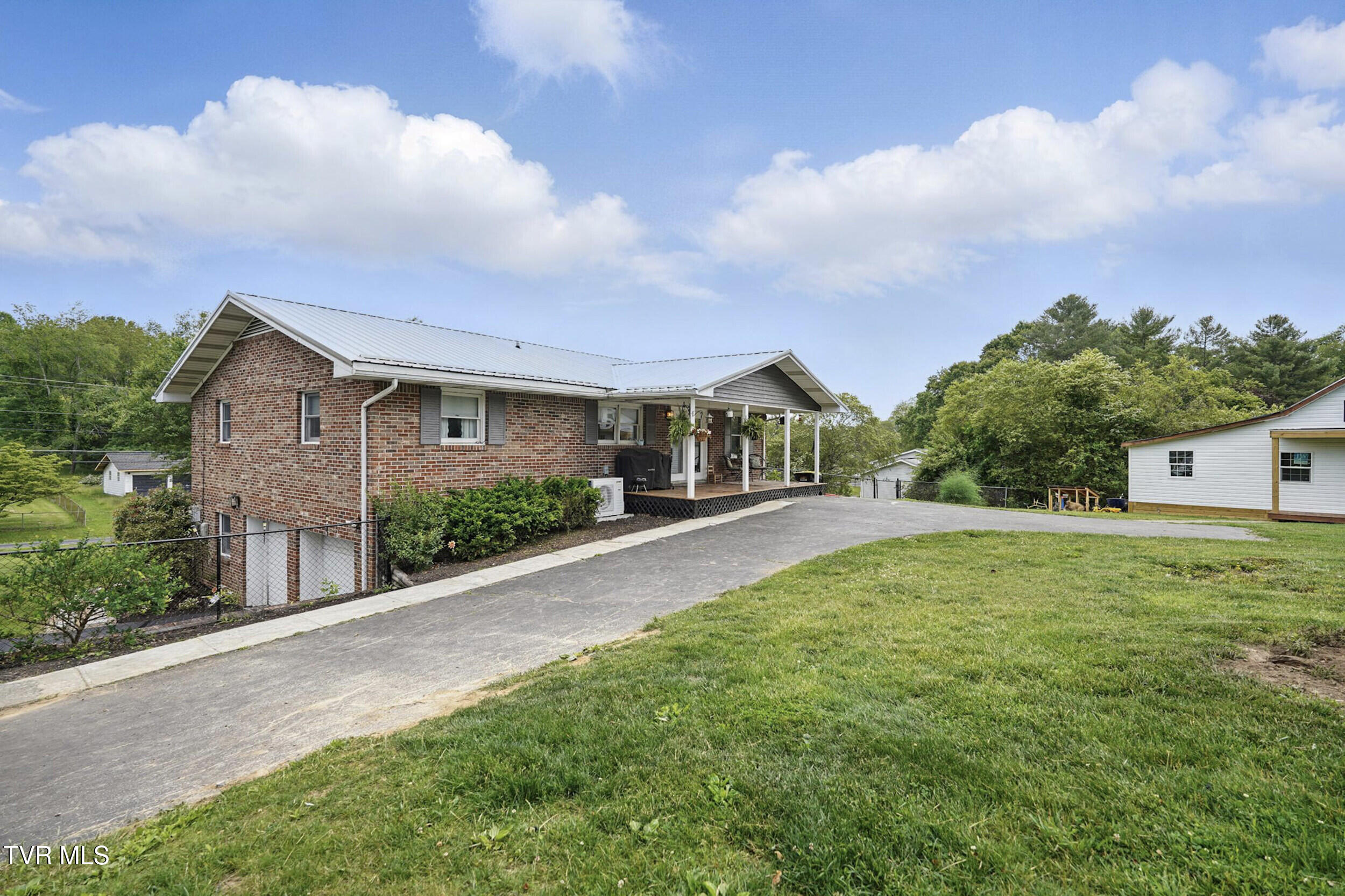 16050 Industrial Park Road, Bristol, Virginia image 38
