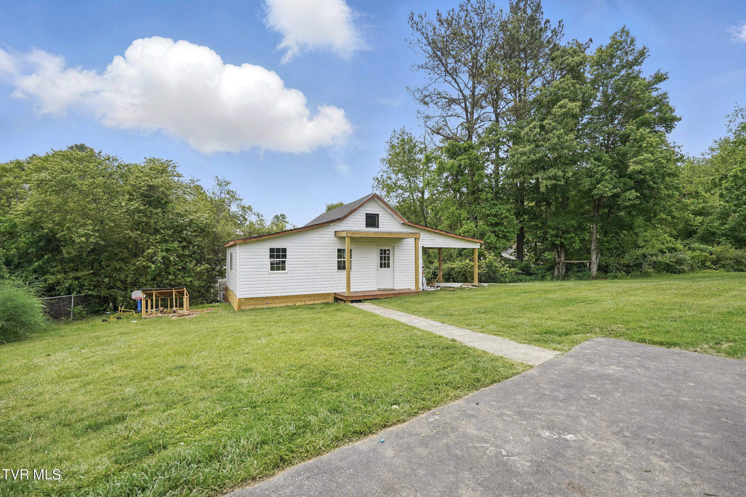 16050 Industrial Park Road, Bristol, Virginia image 37