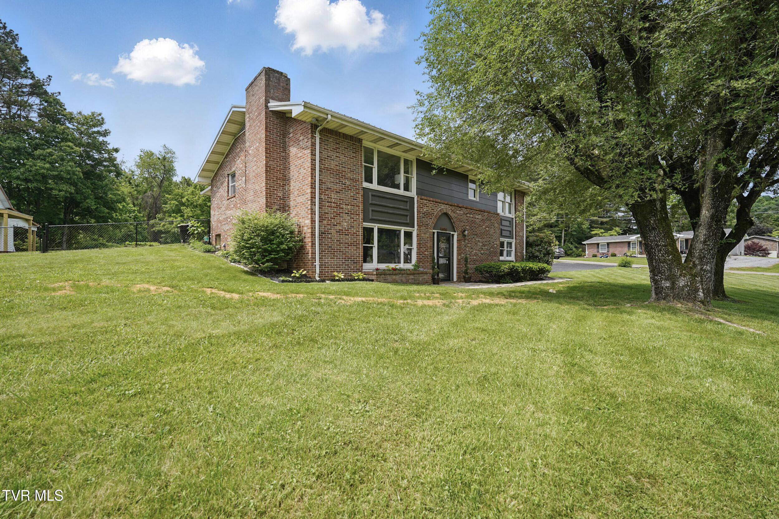 16050 Industrial Park Road, Bristol, Virginia image 3
