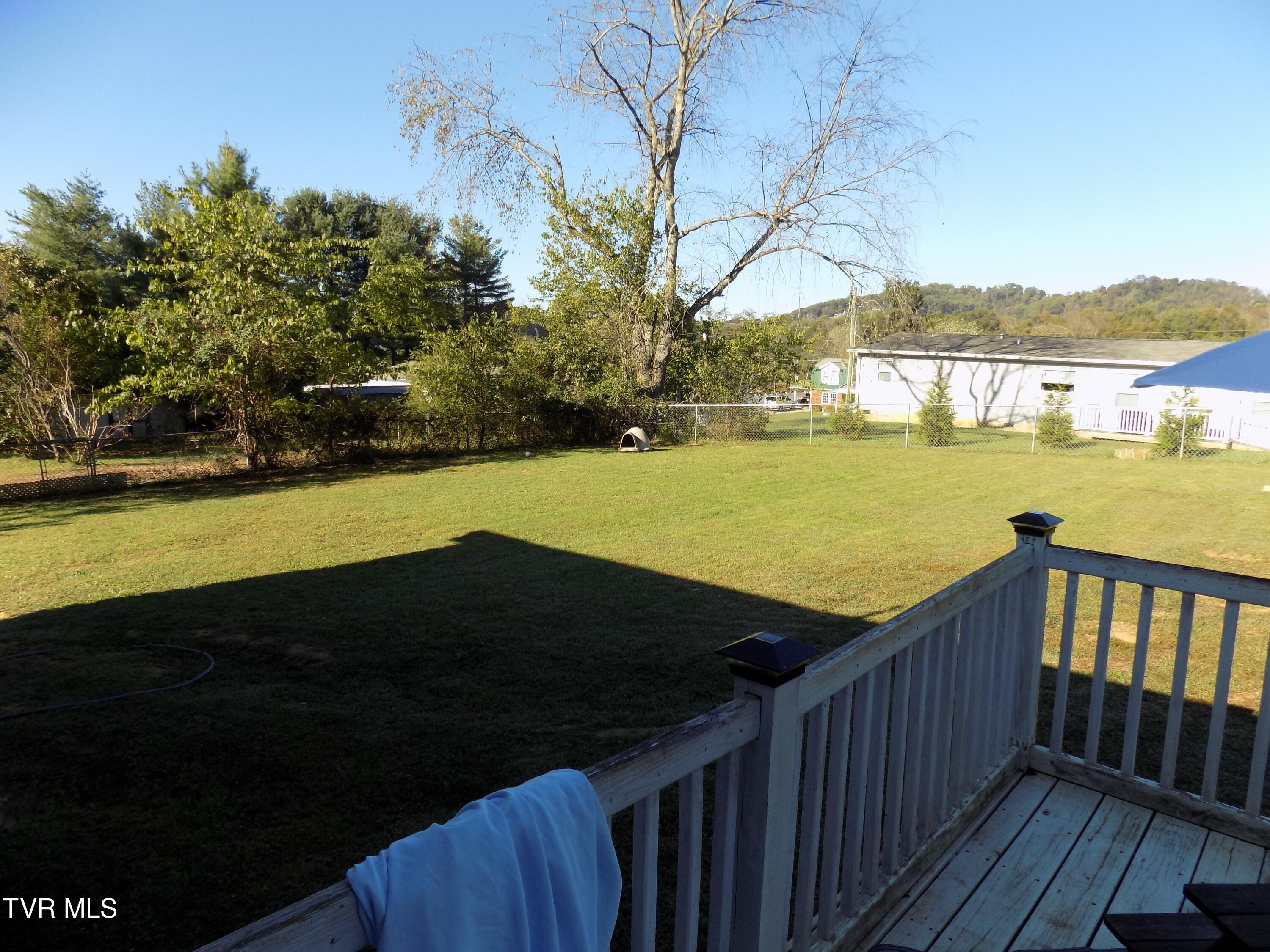 318 Oak Trail, Rogersville, Tennessee image 4