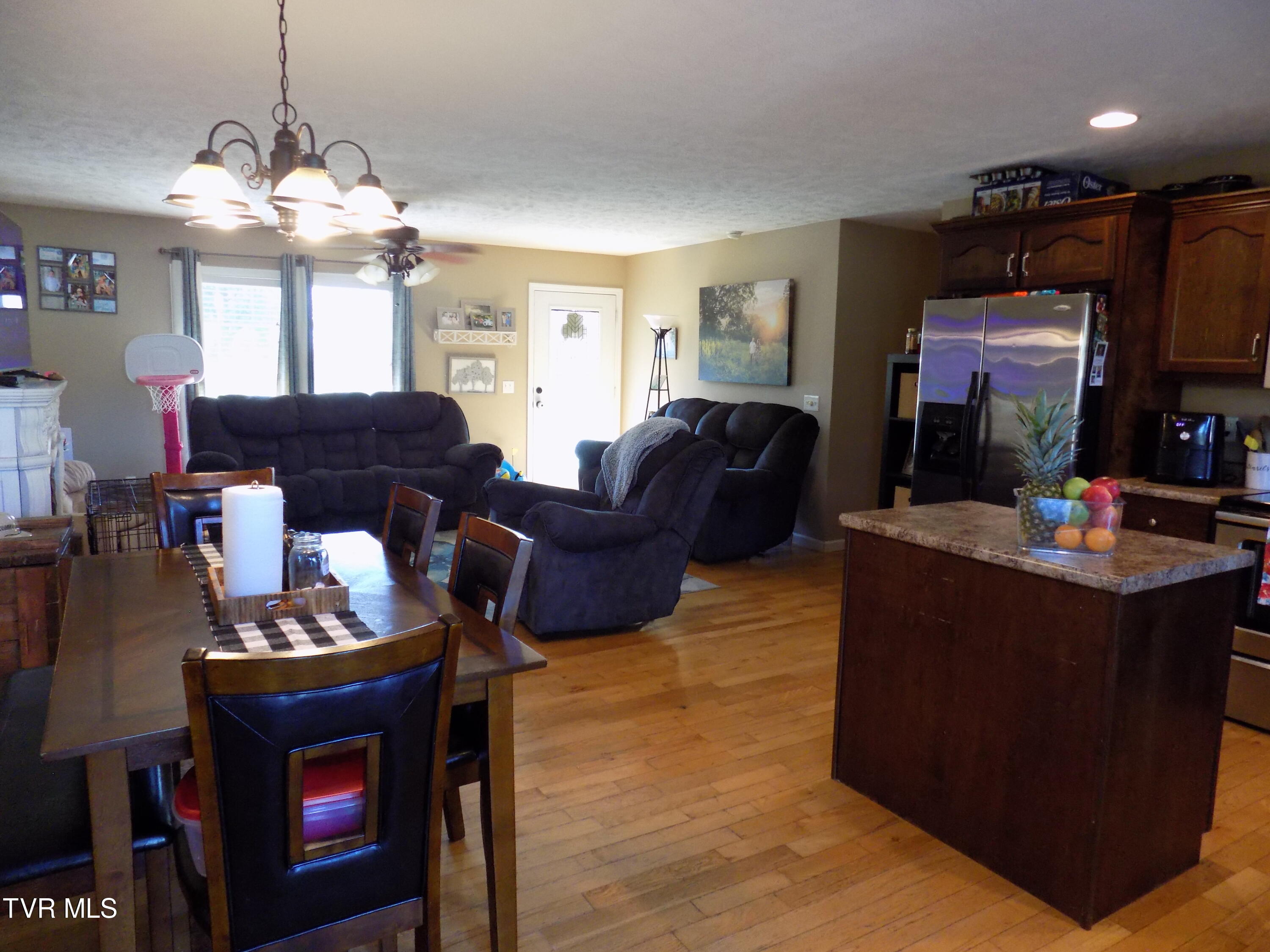 318 Oak Trail, Rogersville, Tennessee image 12