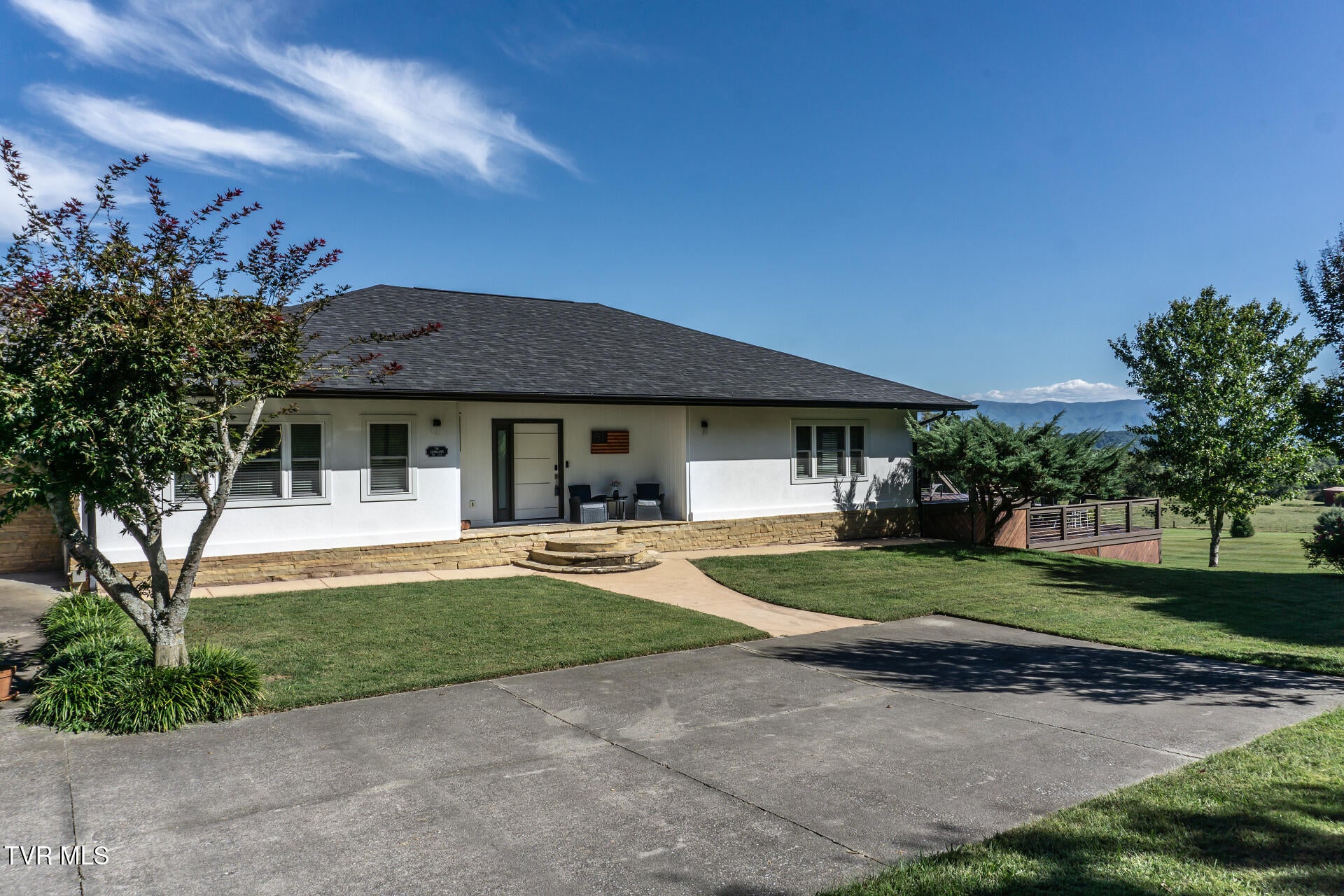 975 Boles Lane
