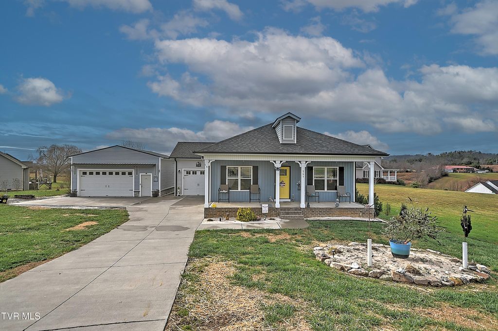 Photo of 257 Lake View Estates Drive, Bristol, TN 37620 (MLS # 9988782)