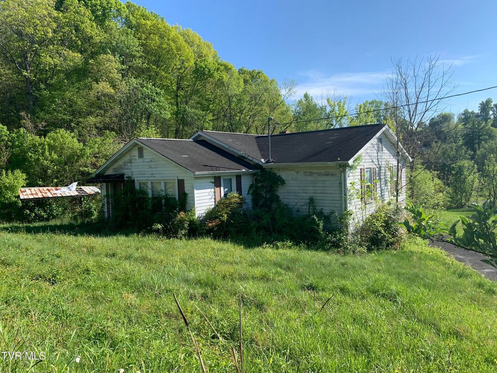 Photo of 6277 Kingsport Highway, Gray, TN 37615 (MLS # 9991345)