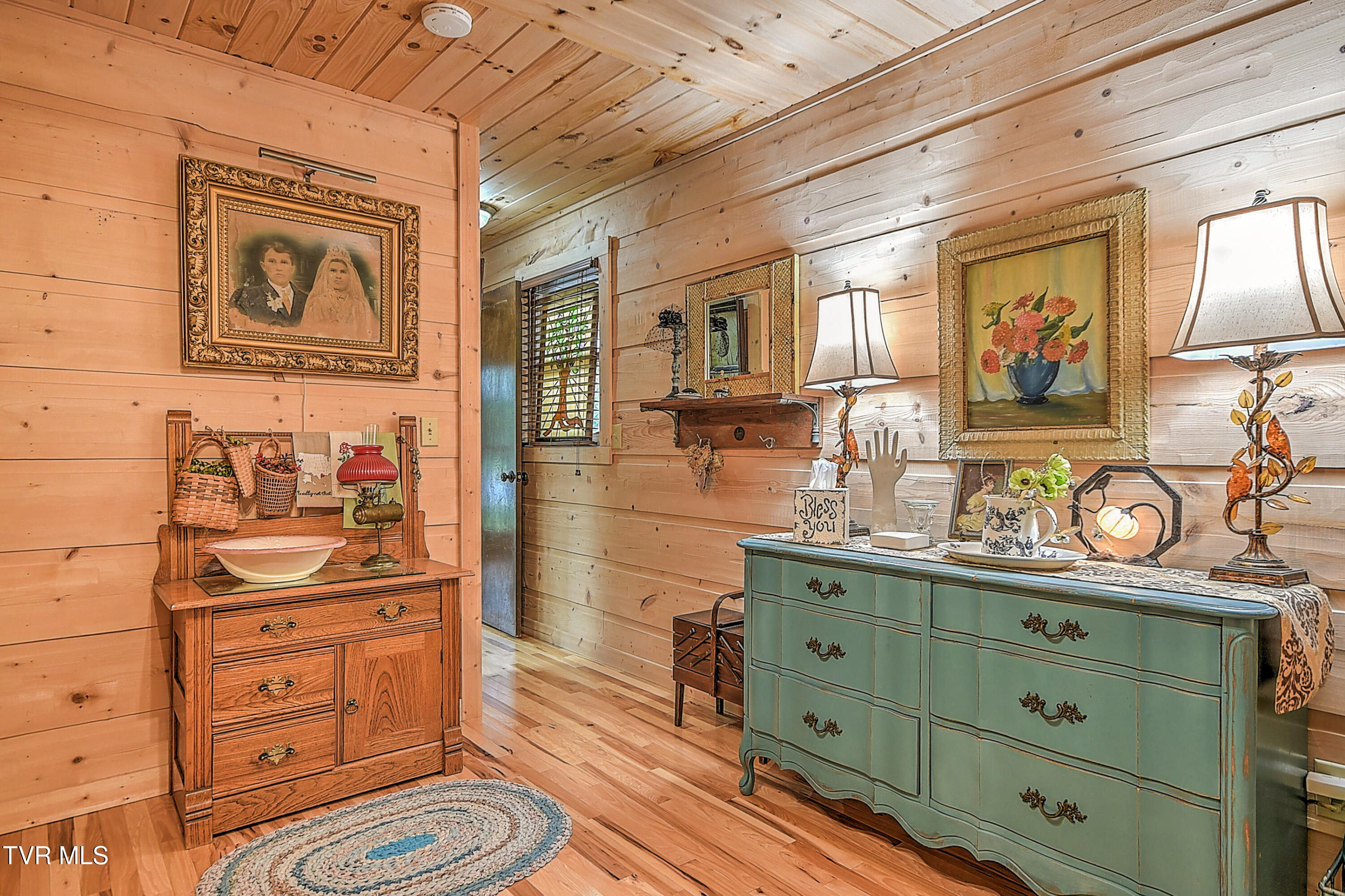 521 Baywood Drive, Piney Flats, Tennessee image 33