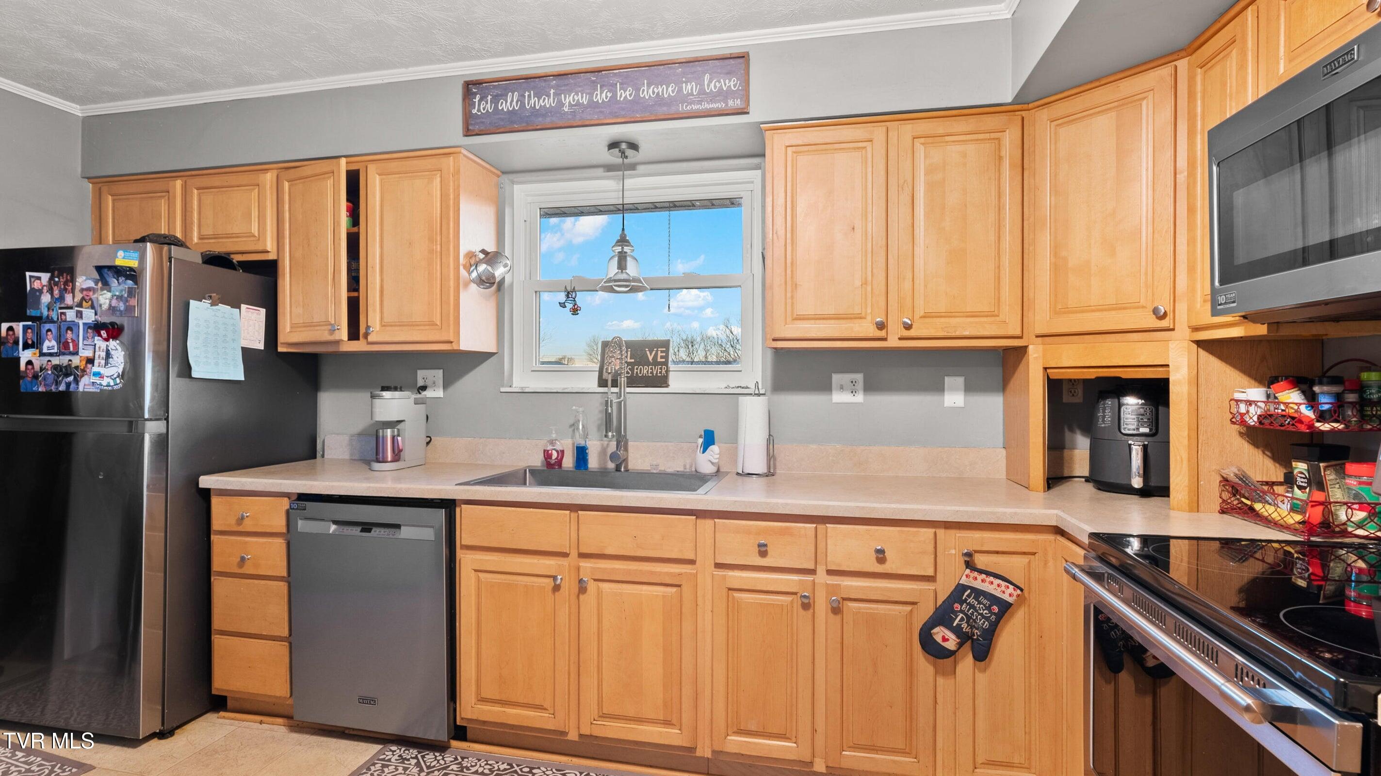 6776 Rex Drive, Talbott, Tennessee image 11