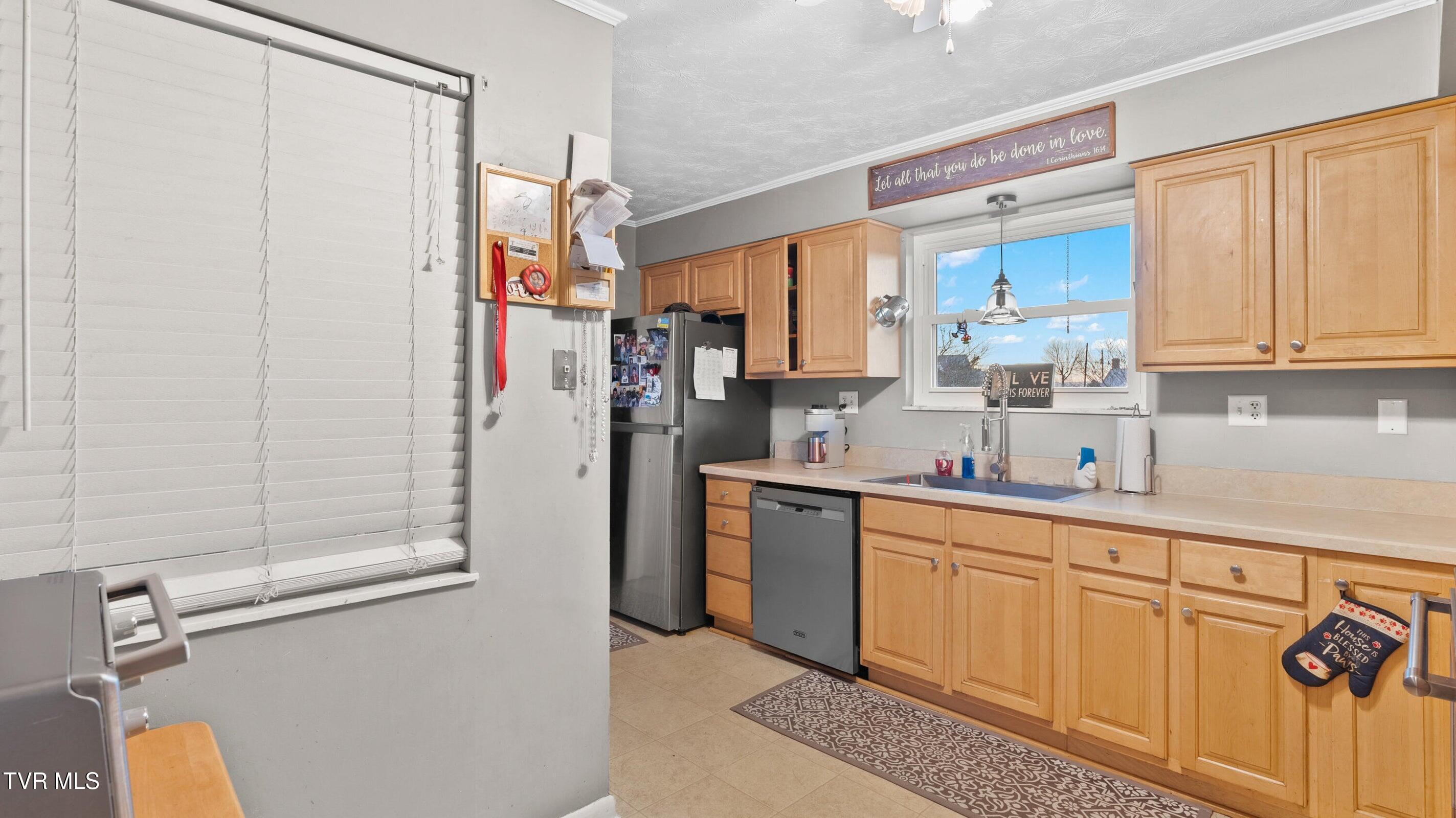 6776 Rex Drive, Talbott, Tennessee image 10