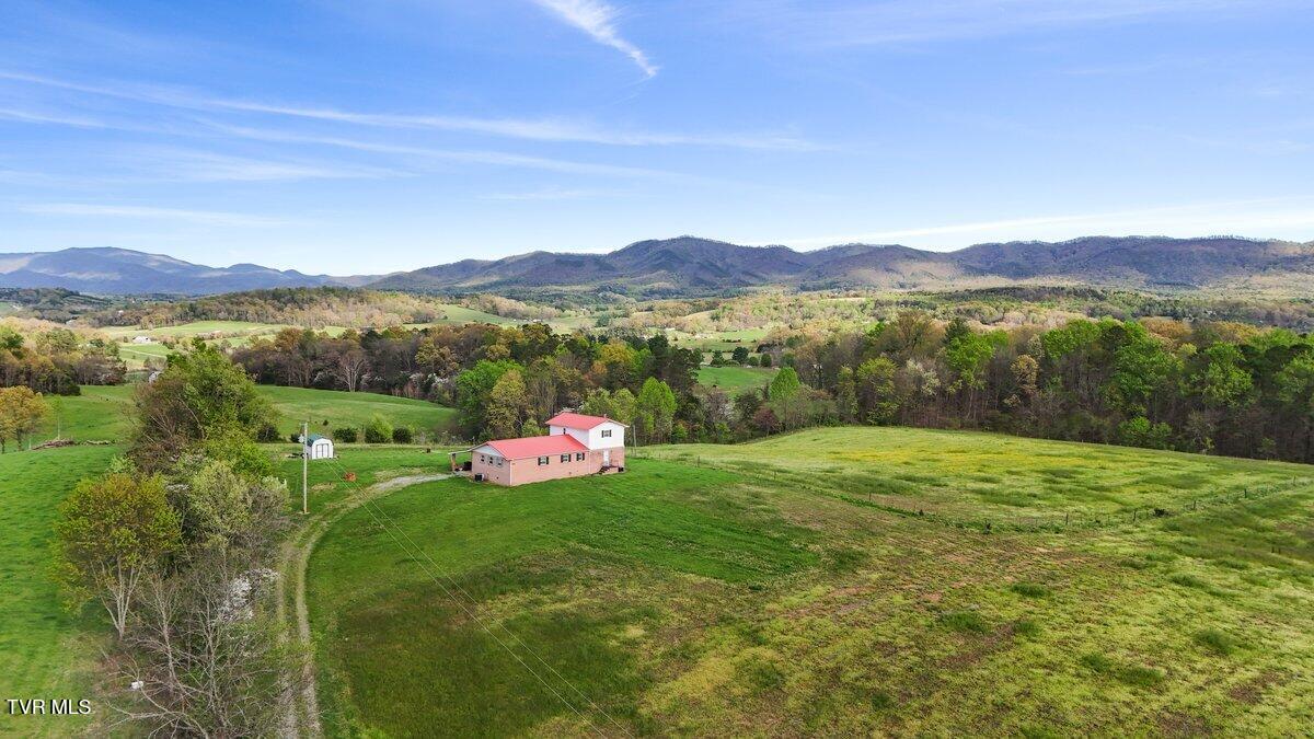 145 Moccasin Lane, Greeneville, Tennessee image 6