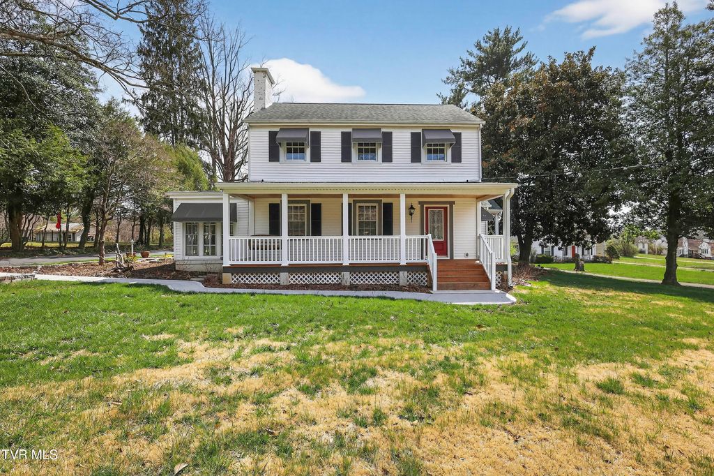 Photo of 2111 Lee Highway, Bristol, VA 24201 (MLS # 9992652)