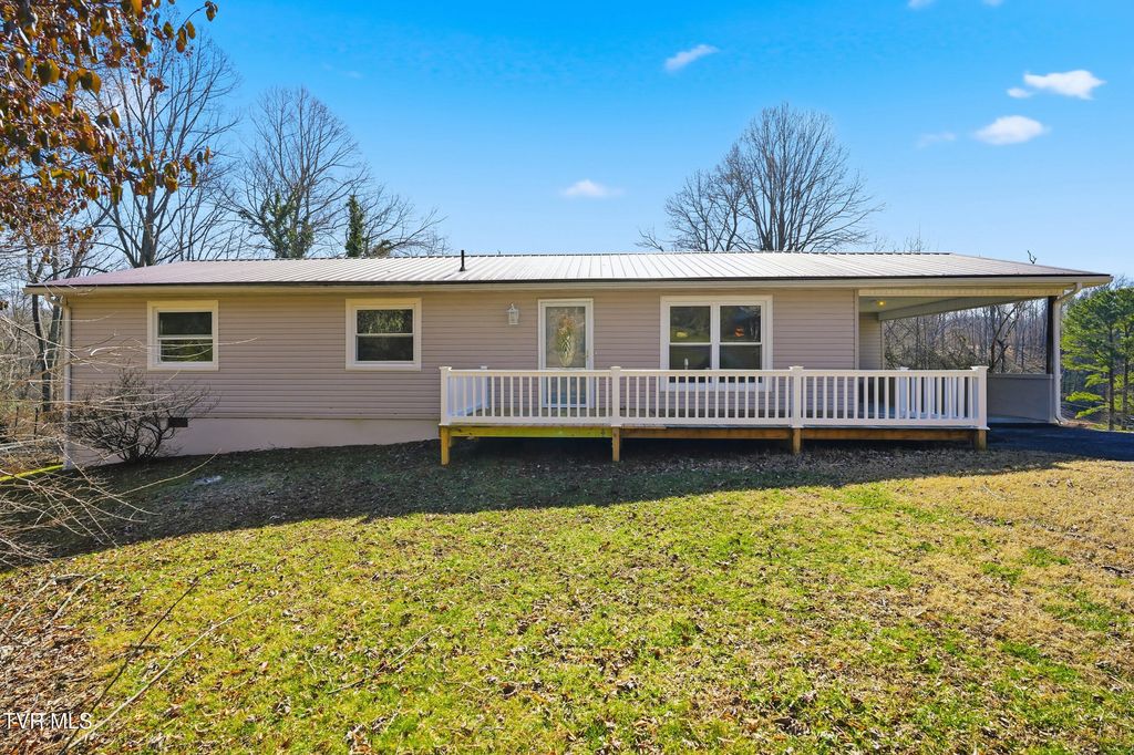 Photo of 1506 Mountain View Avenue, Big Stone Gap, VA 24219 (MLS # 9991283)