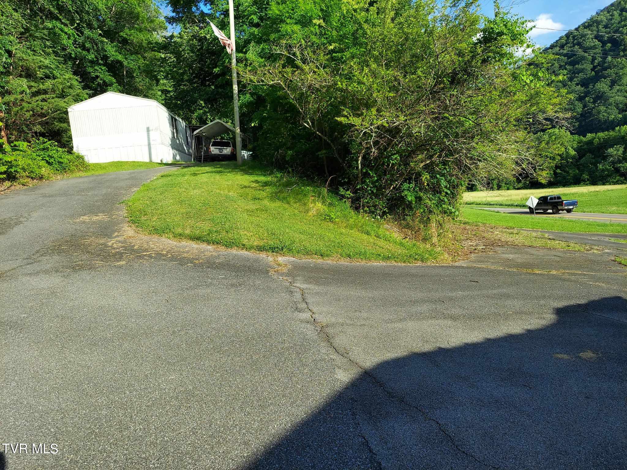 1924 Highway 25-70, Del Rio, Tennessee image 18