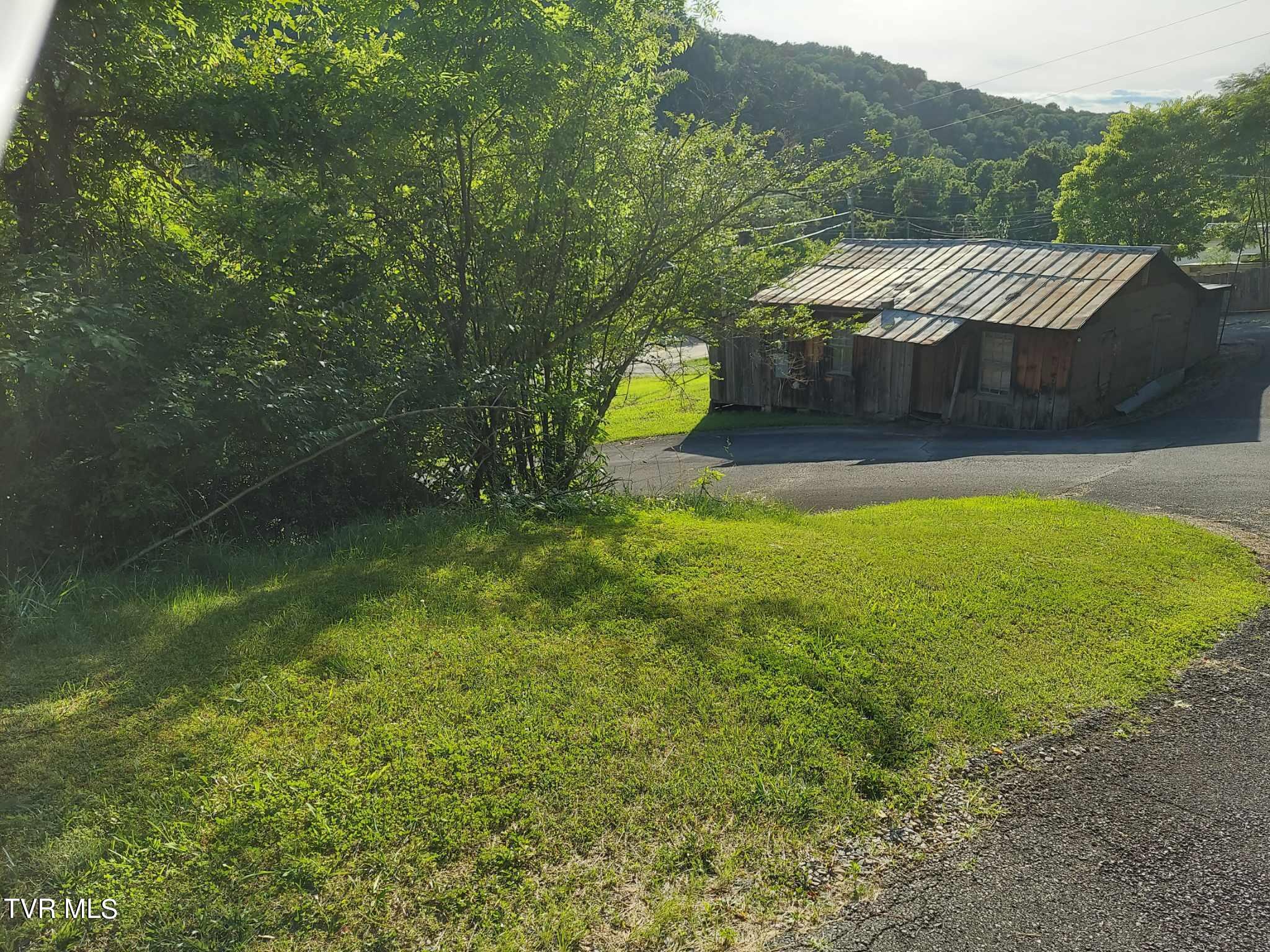 1924 Highway 25-70, Del Rio, Tennessee image 23