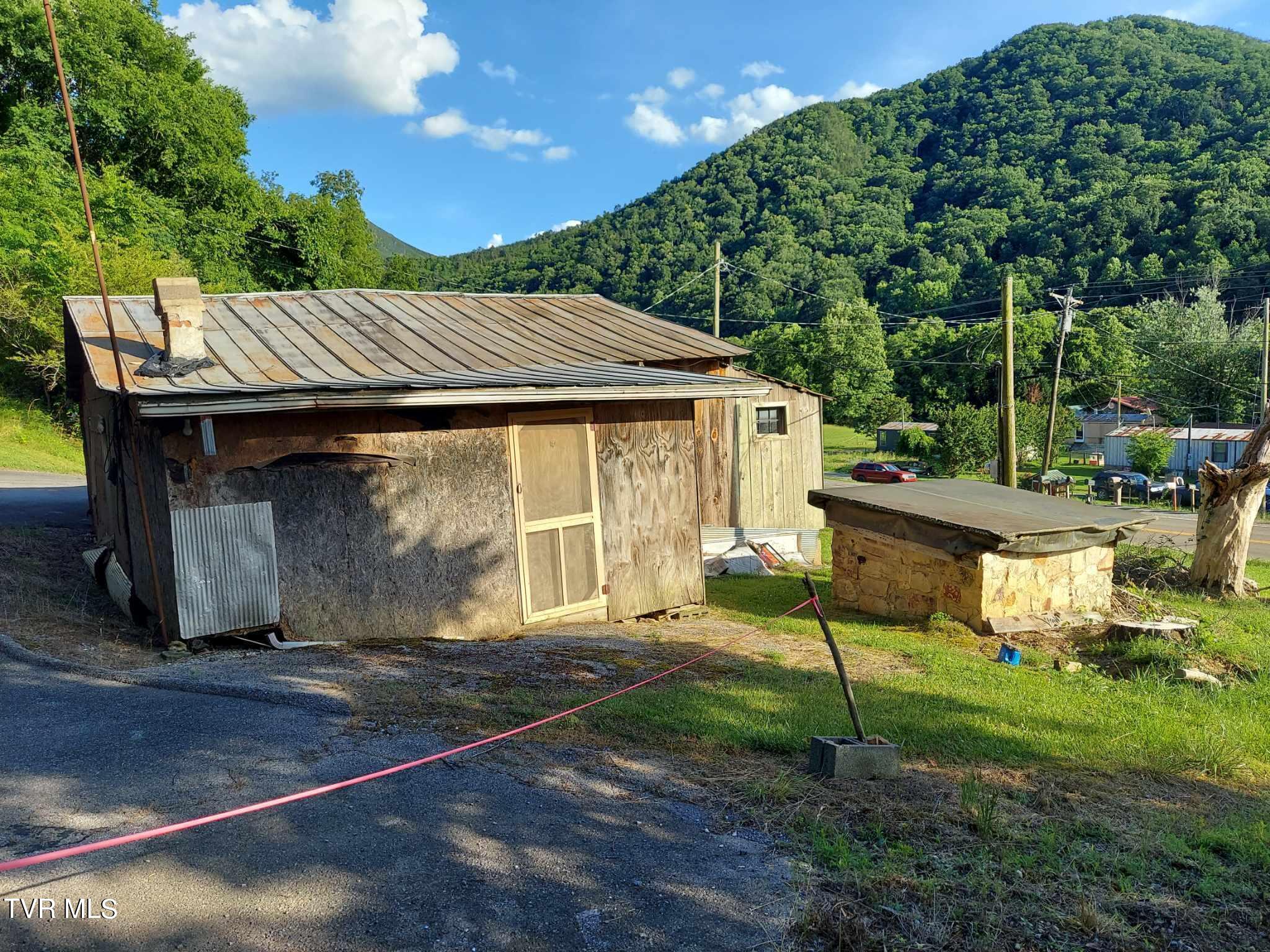 1924 Highway 25-70, Del Rio, Tennessee image 25