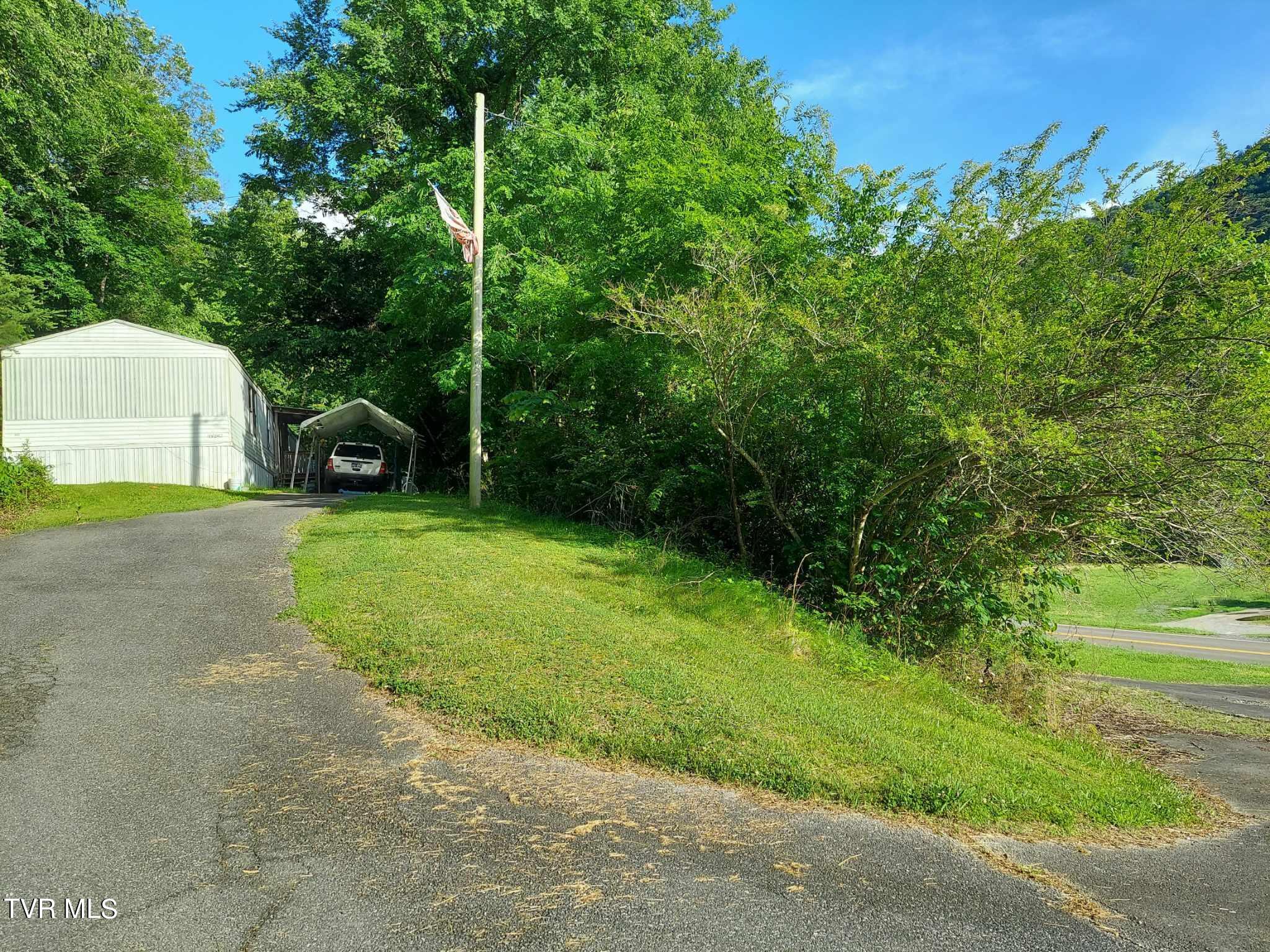 1924 Highway 25-70, Del Rio, Tennessee image 16