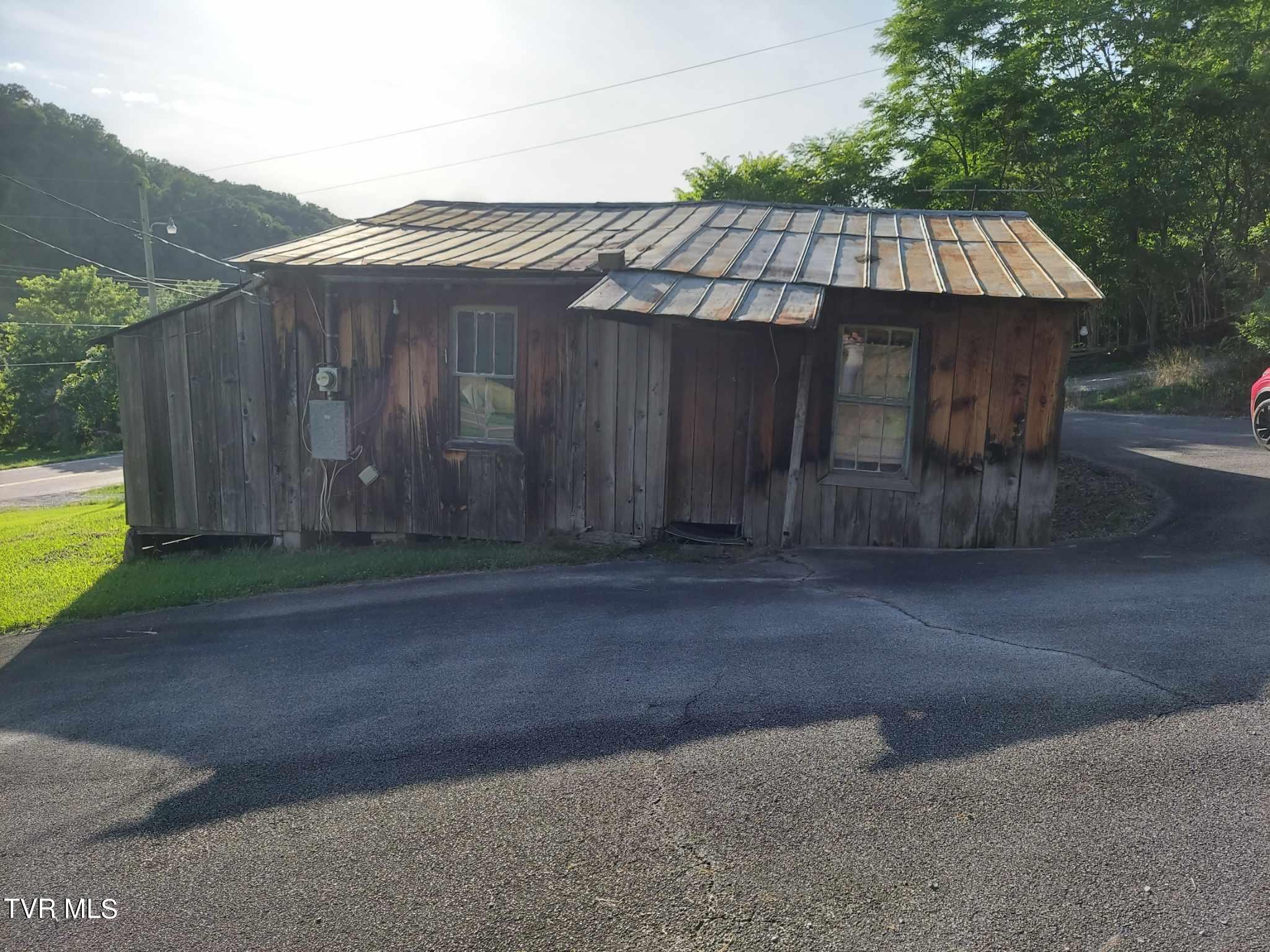 1924 Highway 25-70, Del Rio, Tennessee image 21