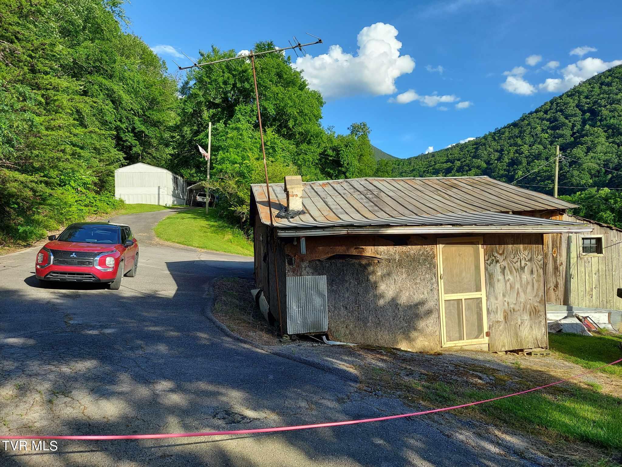 1924 Highway 25-70, Del Rio, Tennessee image 26