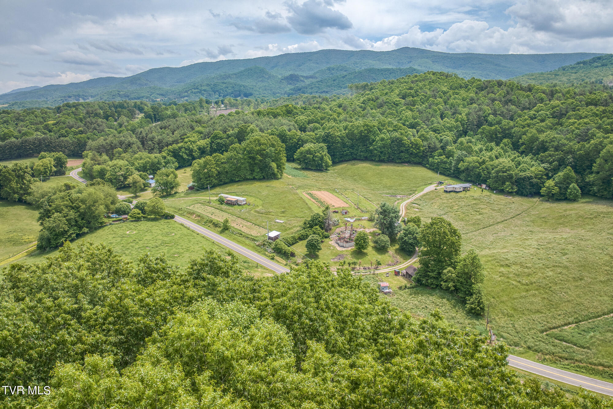 Tbd Crackers Neck Road, Mountain City, Tennessee image 13