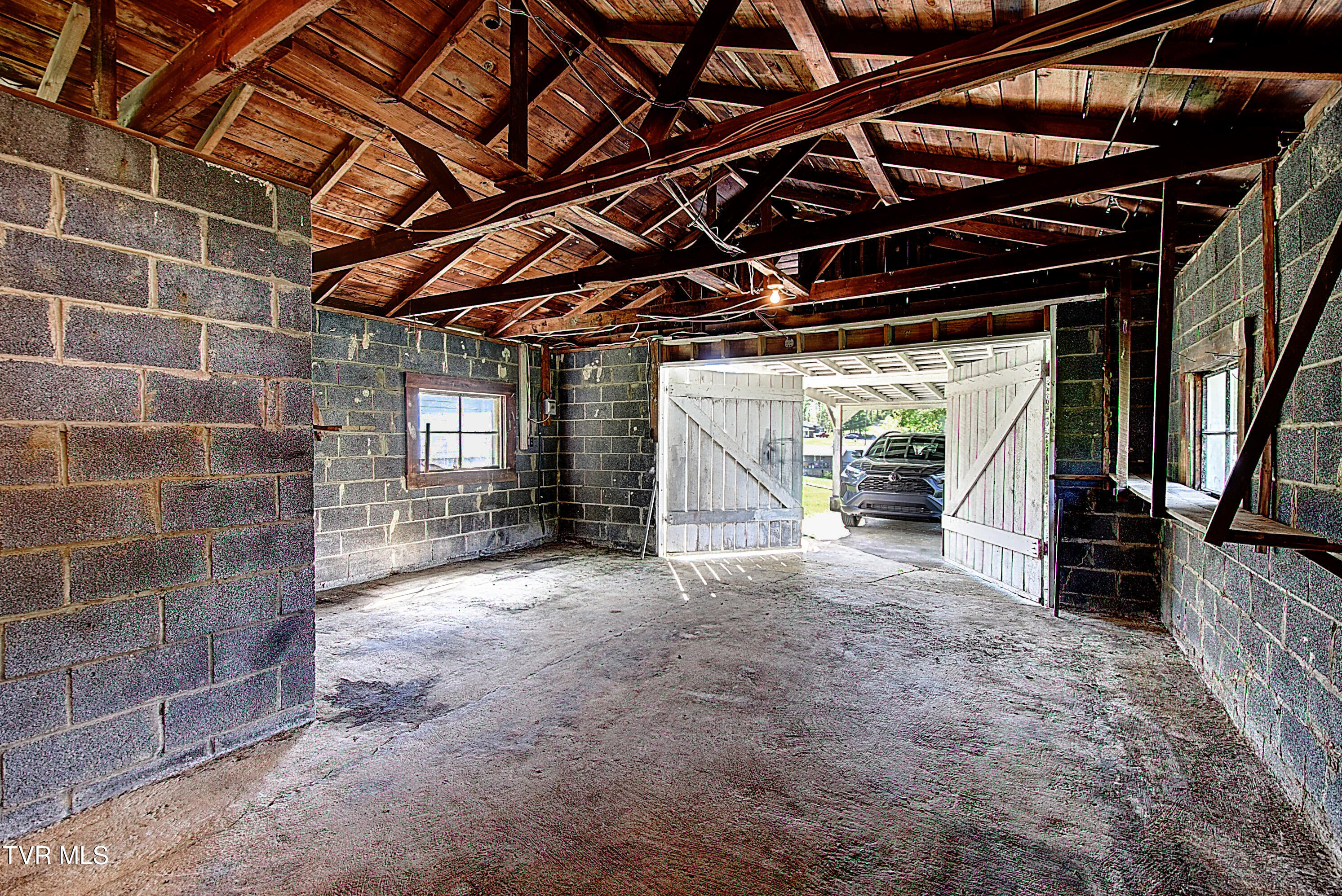 324 Donnie Crawford Road, Kingsport, Tennessee image 5