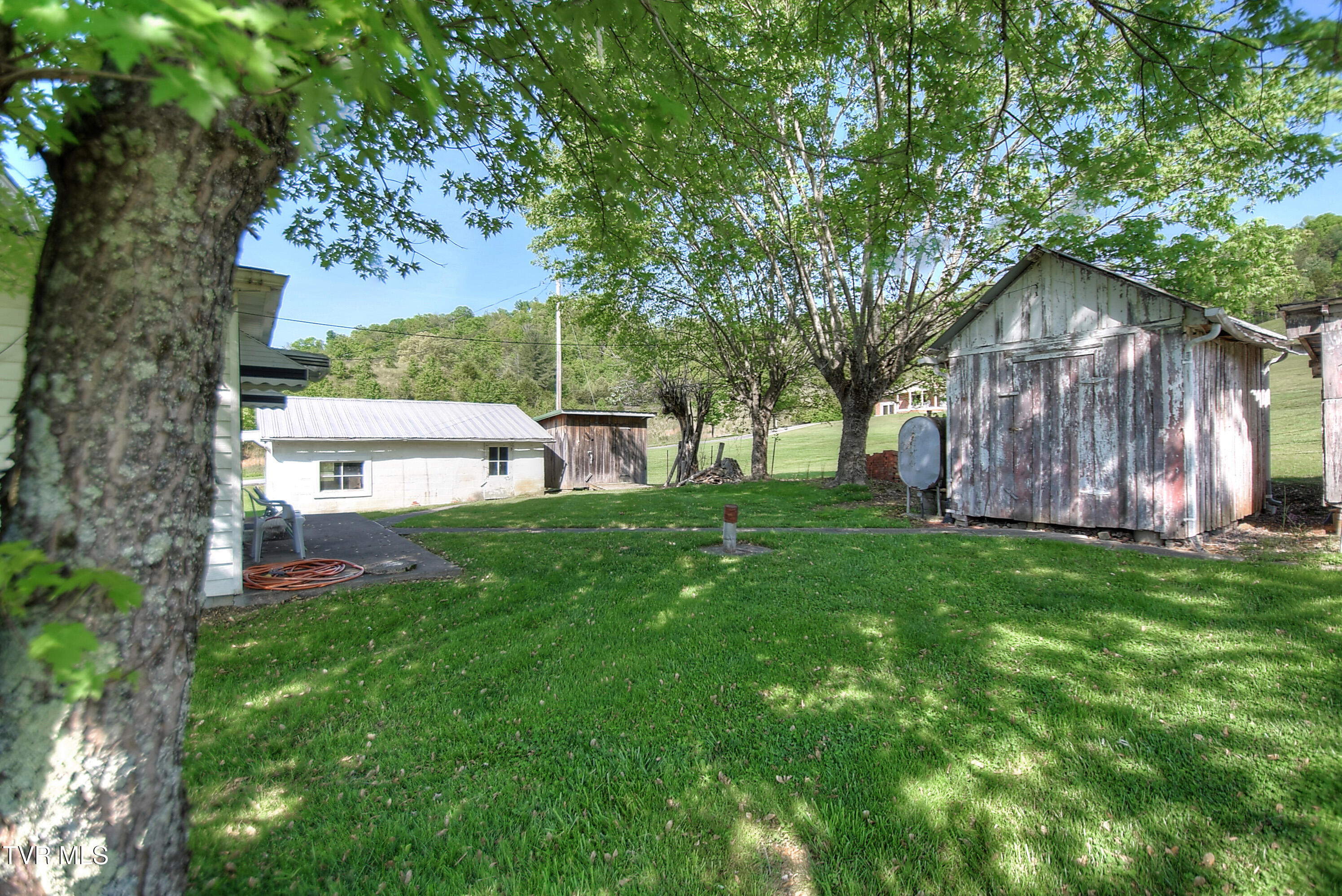 324 Donnie Crawford Road, Kingsport, Tennessee image 6