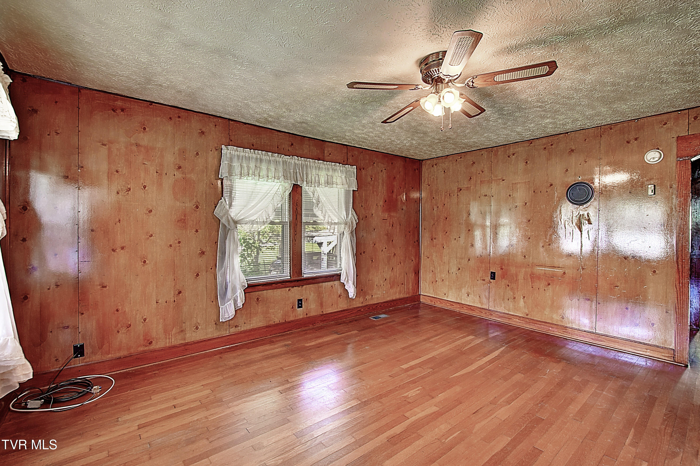 324 Donnie Crawford Road, Kingsport, Tennessee image 8