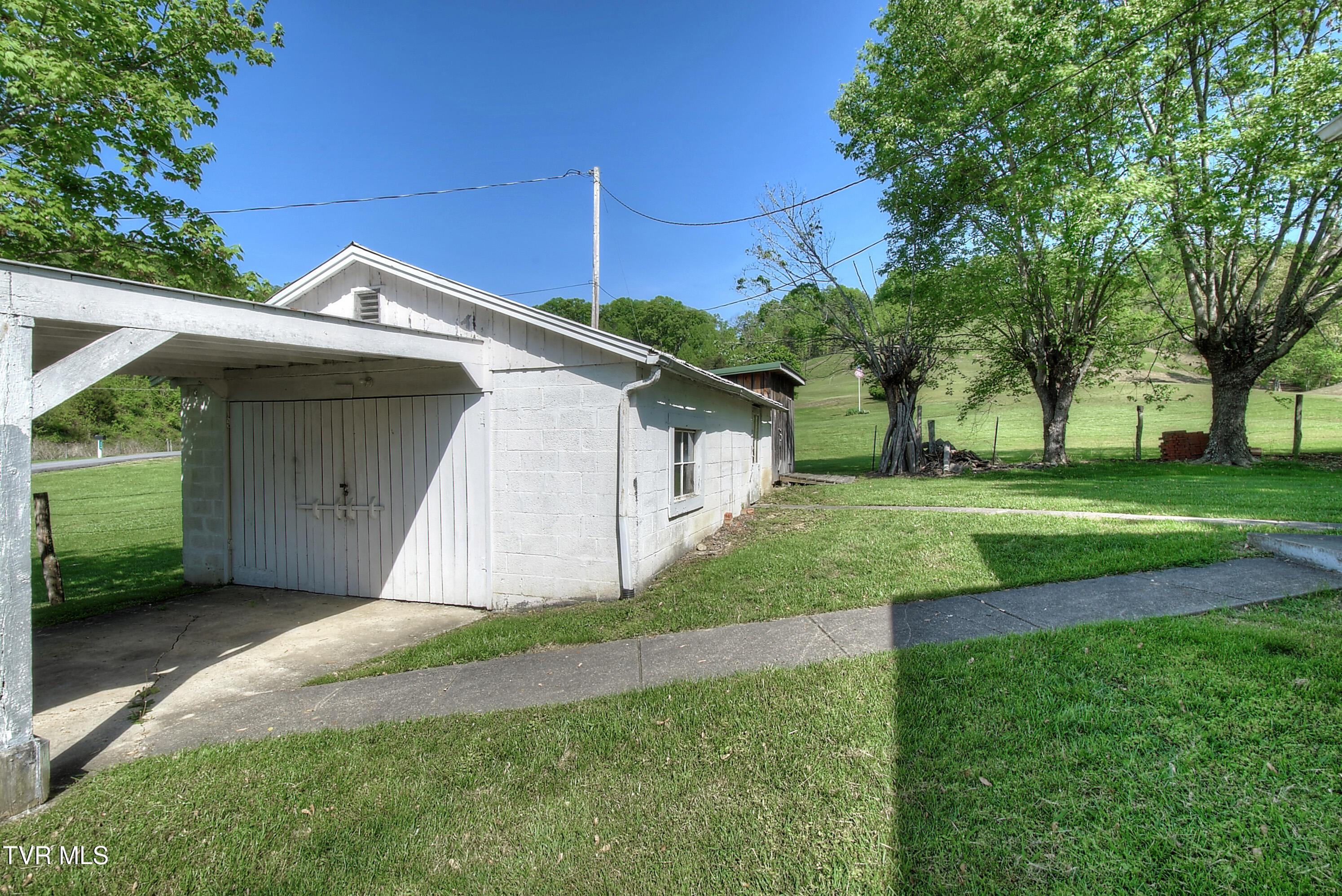 324 Donnie Crawford Road, Kingsport, Tennessee image 4