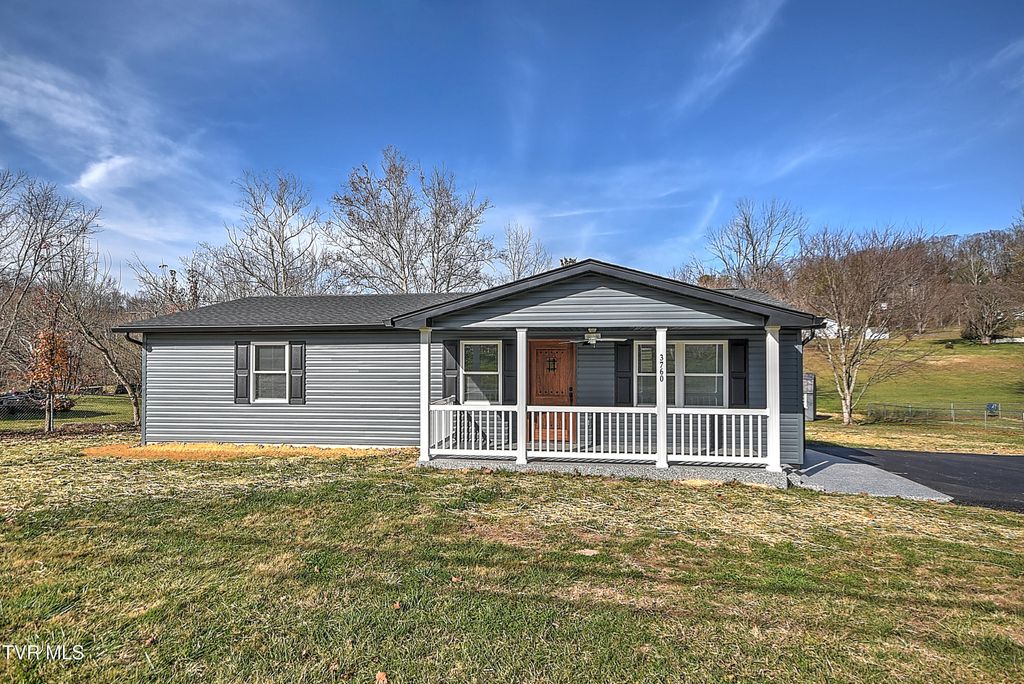Photo of 3760 Weaver Pike, Bristol, TN 37620 (MLS # 9988736)