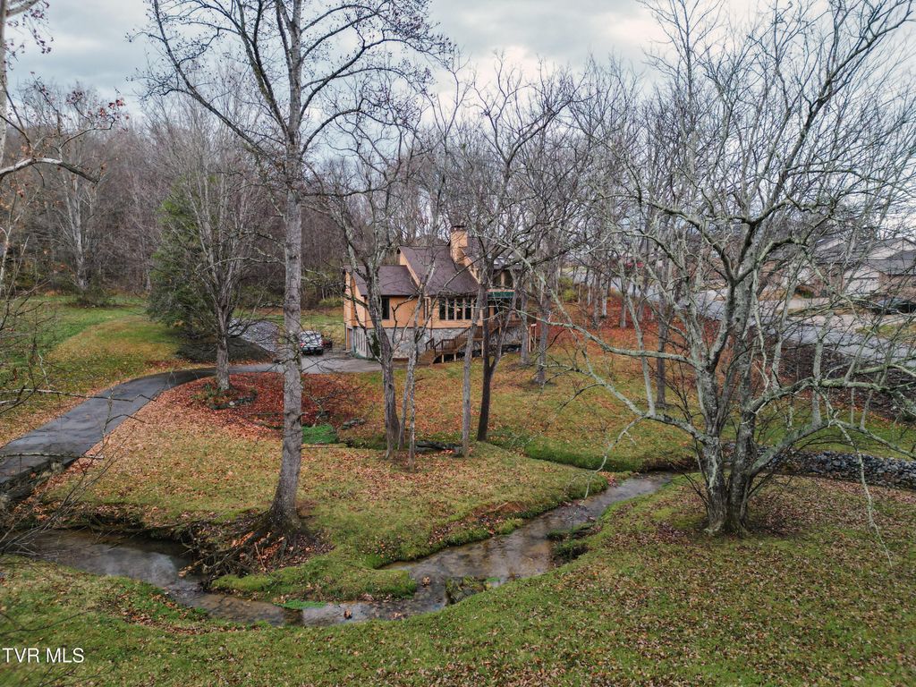 Photo of 299 Rufe Taylor Road, Greeneville, TN 37745 (MLS # 9988748)