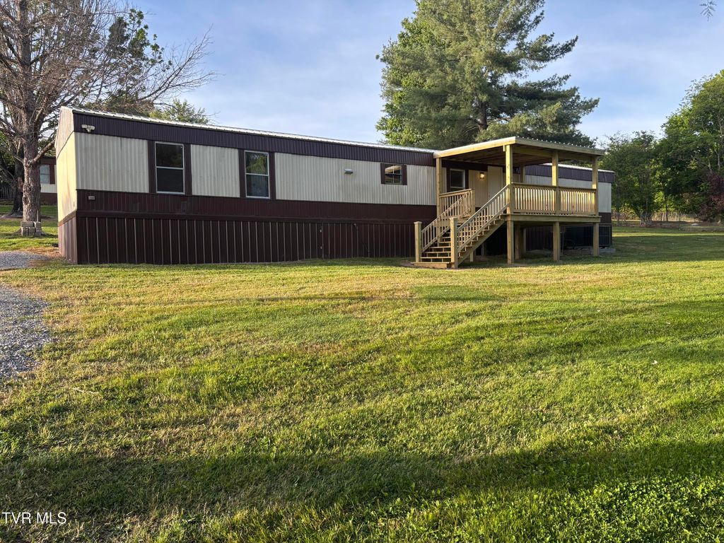 Photo of 140 Midway Circle, Midway, TN 37809 (MLS # 9994258)