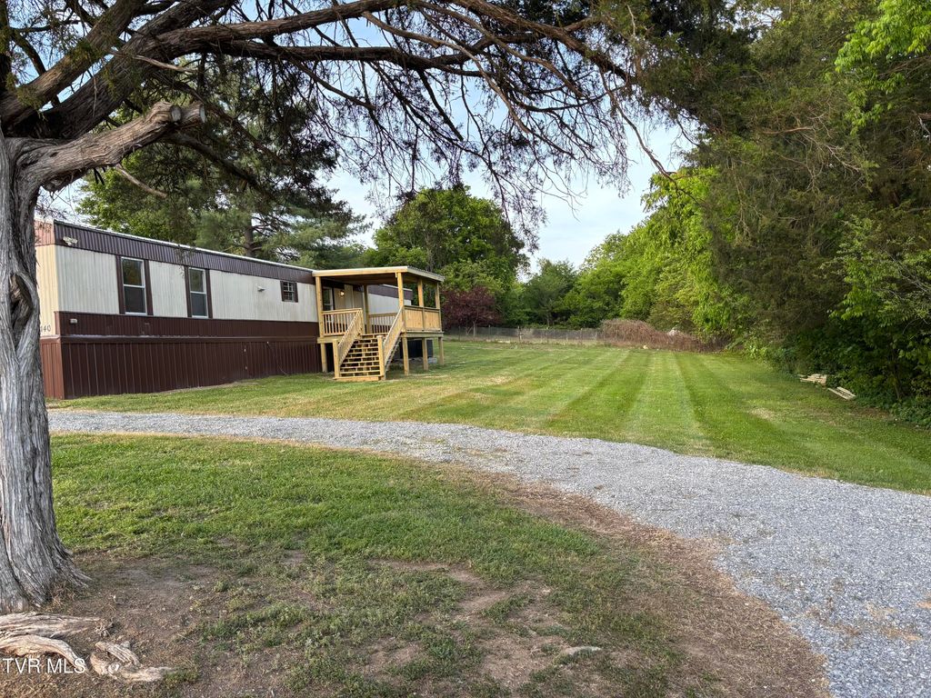 Photo of 140 Midway Circle, Midway, TN 37809 (MLS # 9994258)