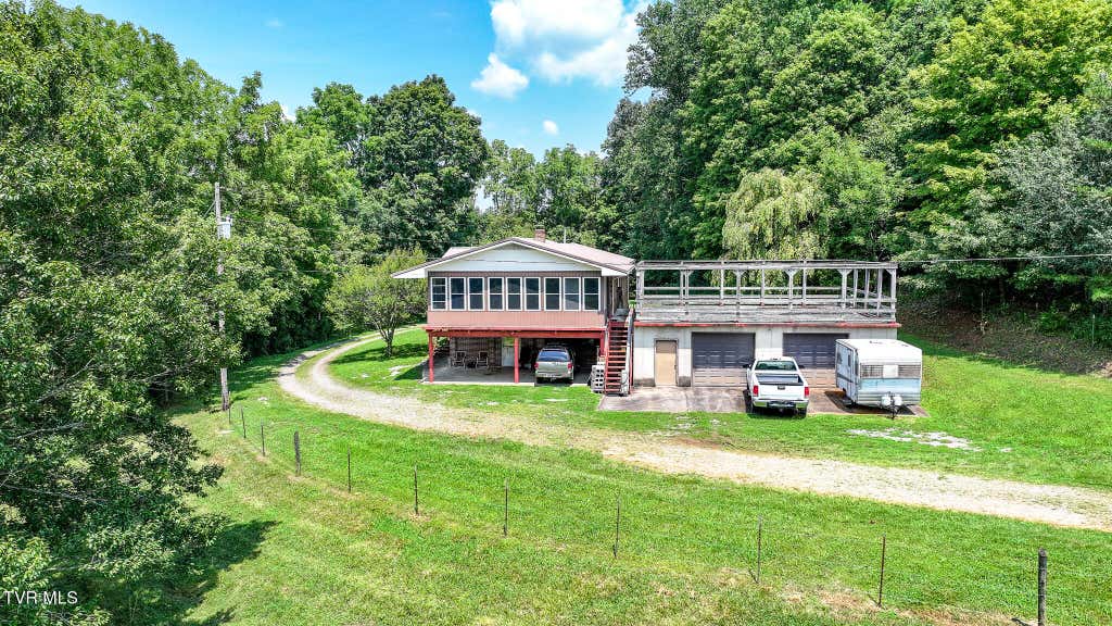 Photo of 2130 Old Jonesboro Road, Chuckey, TN 37641 (MLS # 9999053)