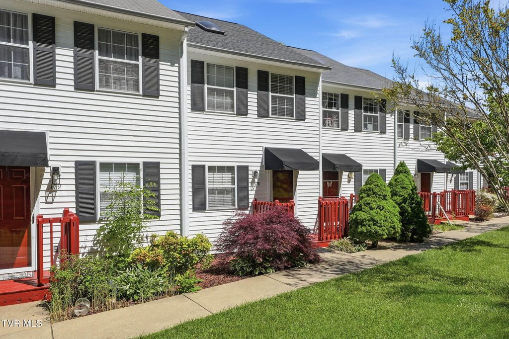 Photo of 2971 Broad Street #178, Bristol, TN 37620 (MLS # 9994993)