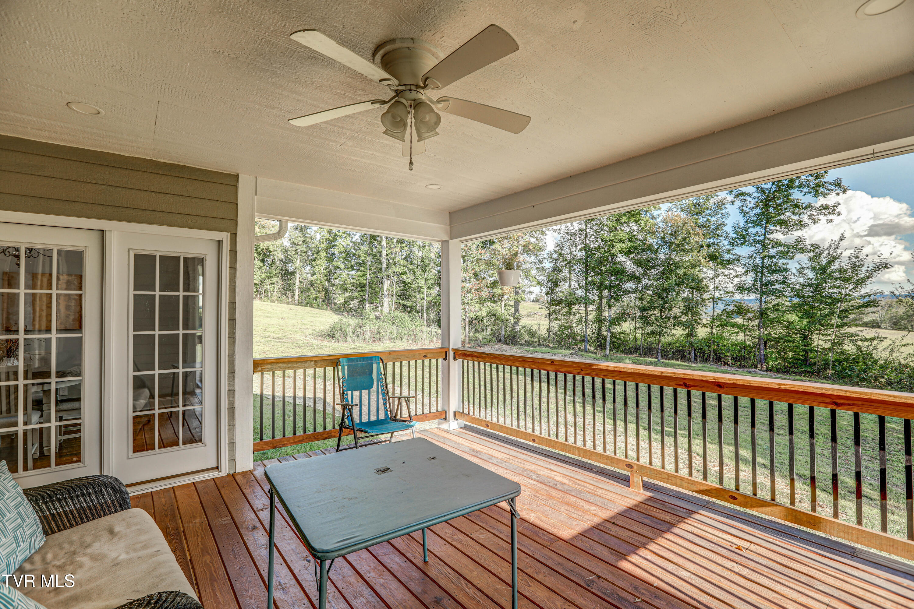 296 Allenwood Drive, Surgoinsville, Tennessee image 35