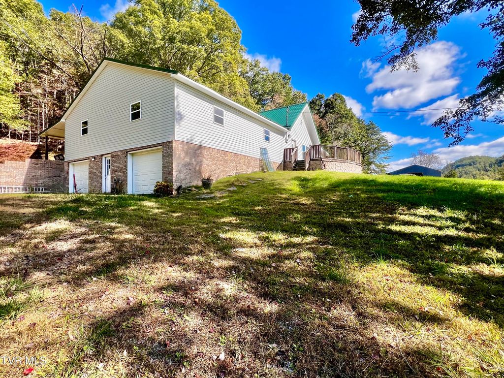 Photo of 1393 Caney Valley Loop, Surgoinsville, TN 37873 (MLS # 9989904)