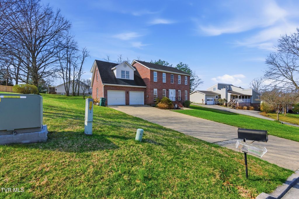 Photo of 249 Mosswood Lane, Bristol, VA 24201 (MLS # 9992366)