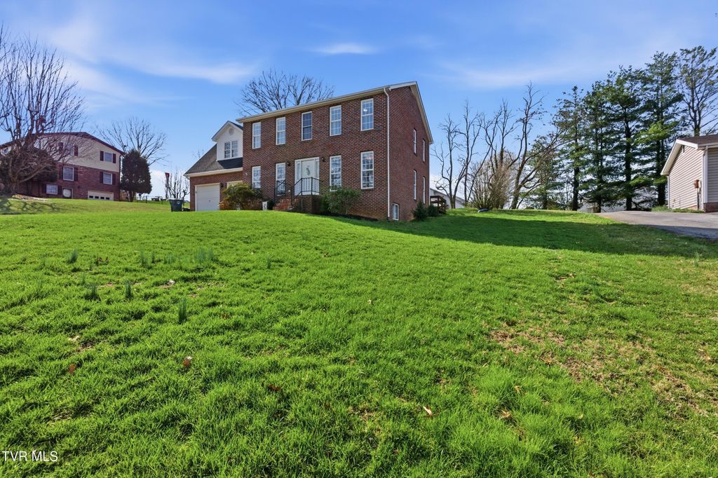 Photo of 249 Mosswood Lane, Bristol, VA 24201 (MLS # 9992366)