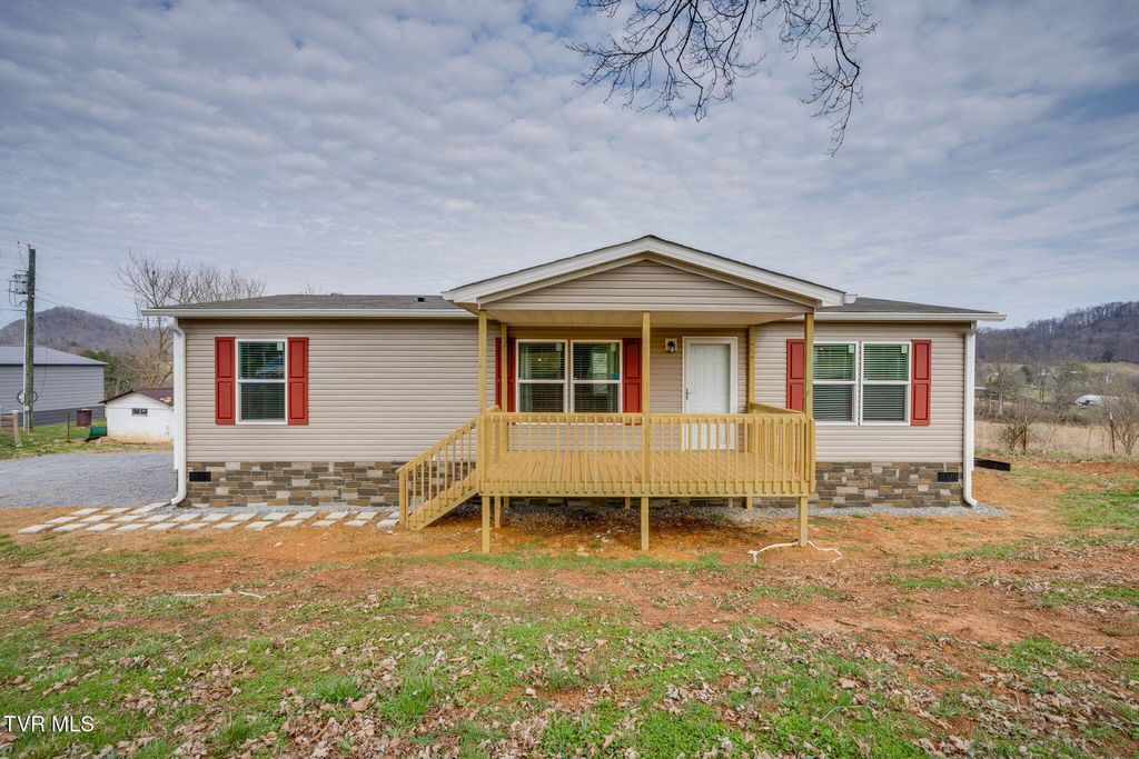 Photo of 192 Meadow View Road, Rogersville, TN 37857 (MLS # 9991970)