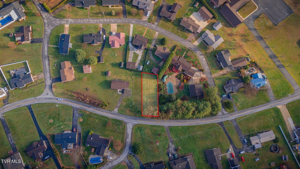 Photo of 3 Broad Street, Elizabethton, TN 37643 (MLS # 9992309)