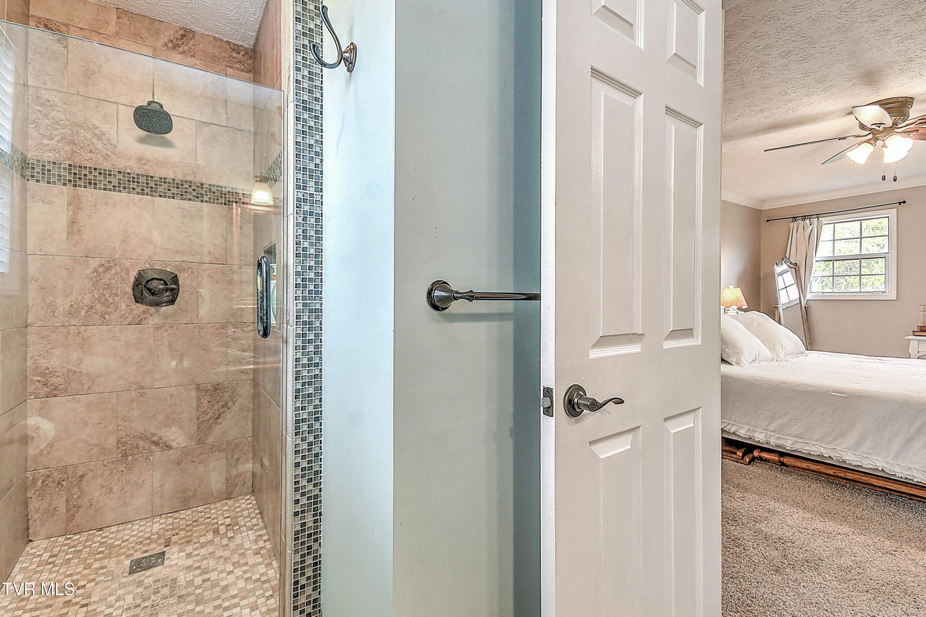 3700 Deepwood Drive, Johnson City, Tennessee image 29