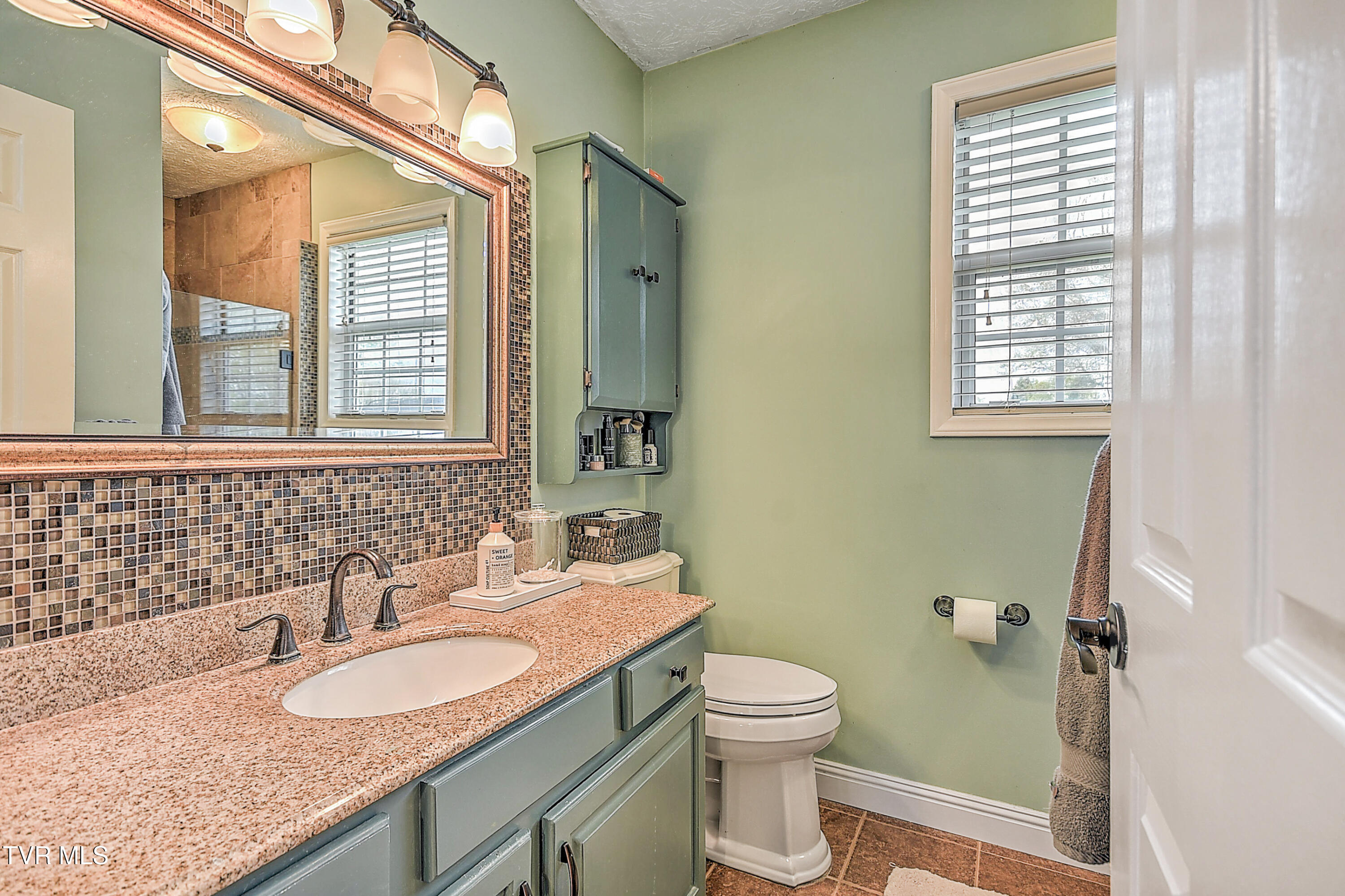 3700 Deepwood Drive, Johnson City, Tennessee image 28