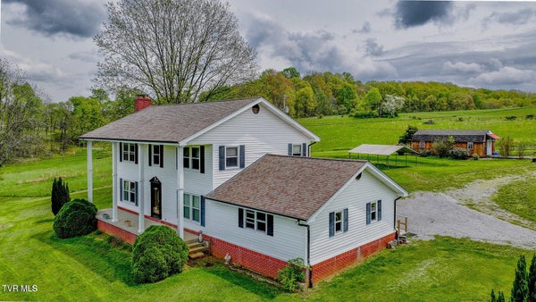207 PLEASANT VIEW RD, ROSE HILL, VA 24281 - Image 3f6b8e0b4fa2e0cf751427d25bd1299e/2812284496