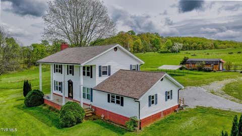 Homes For Sale - 207 Pleasant View Road<br/> Lee County, Rose Hill, VA 24281
