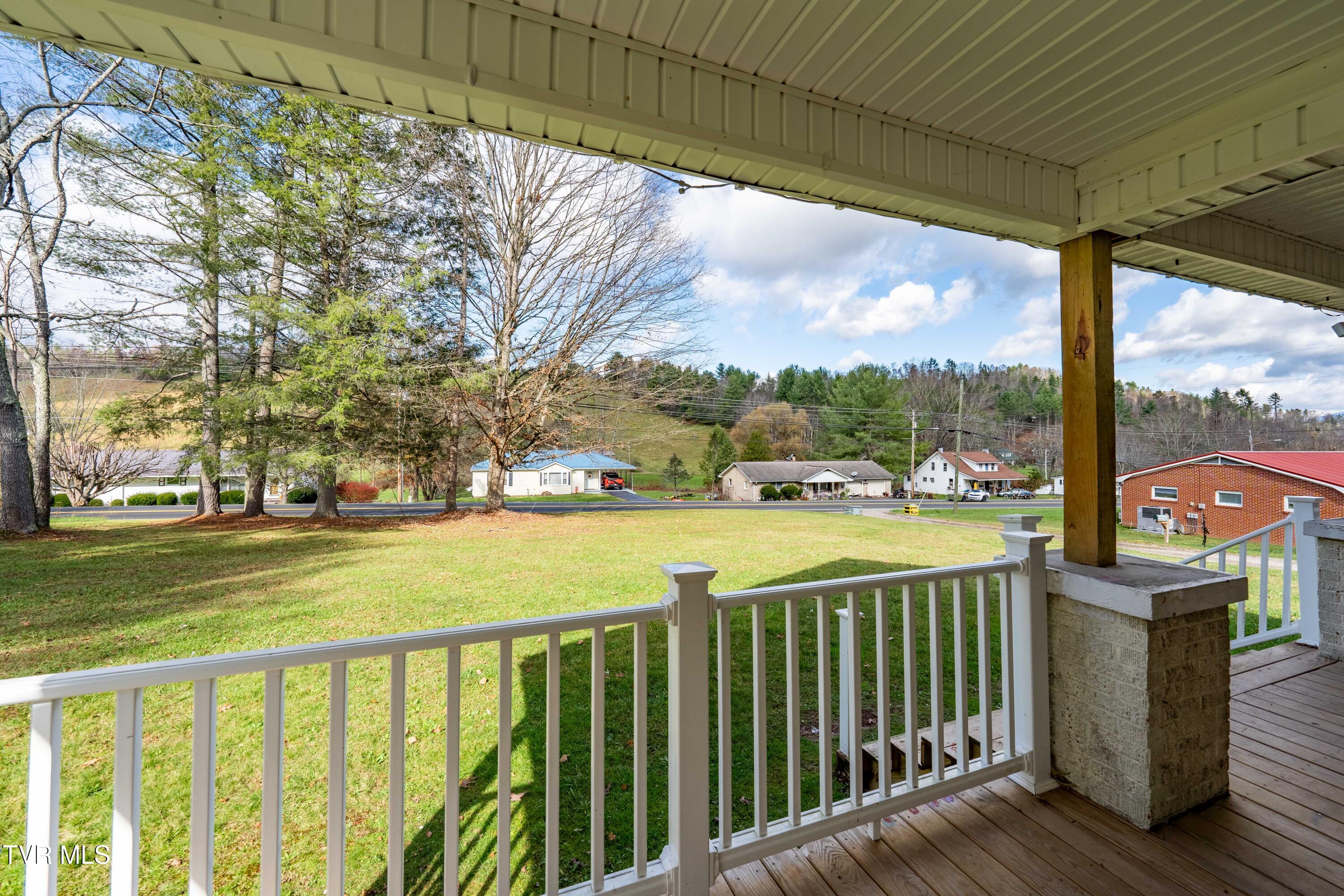 1239 Main Street, Mountain City, Tennessee image 32