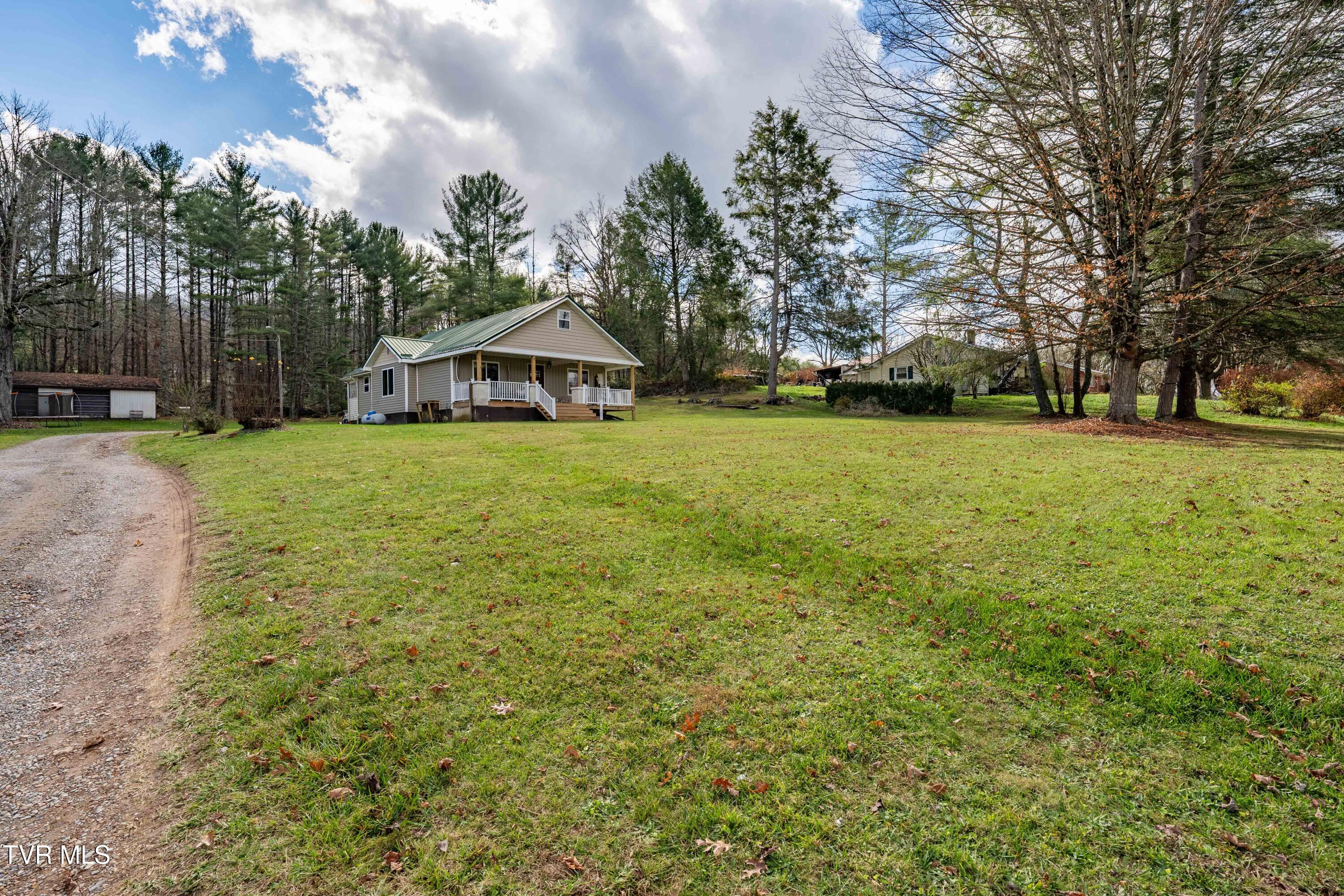 1239 Main Street, Mountain City, Tennessee image 29