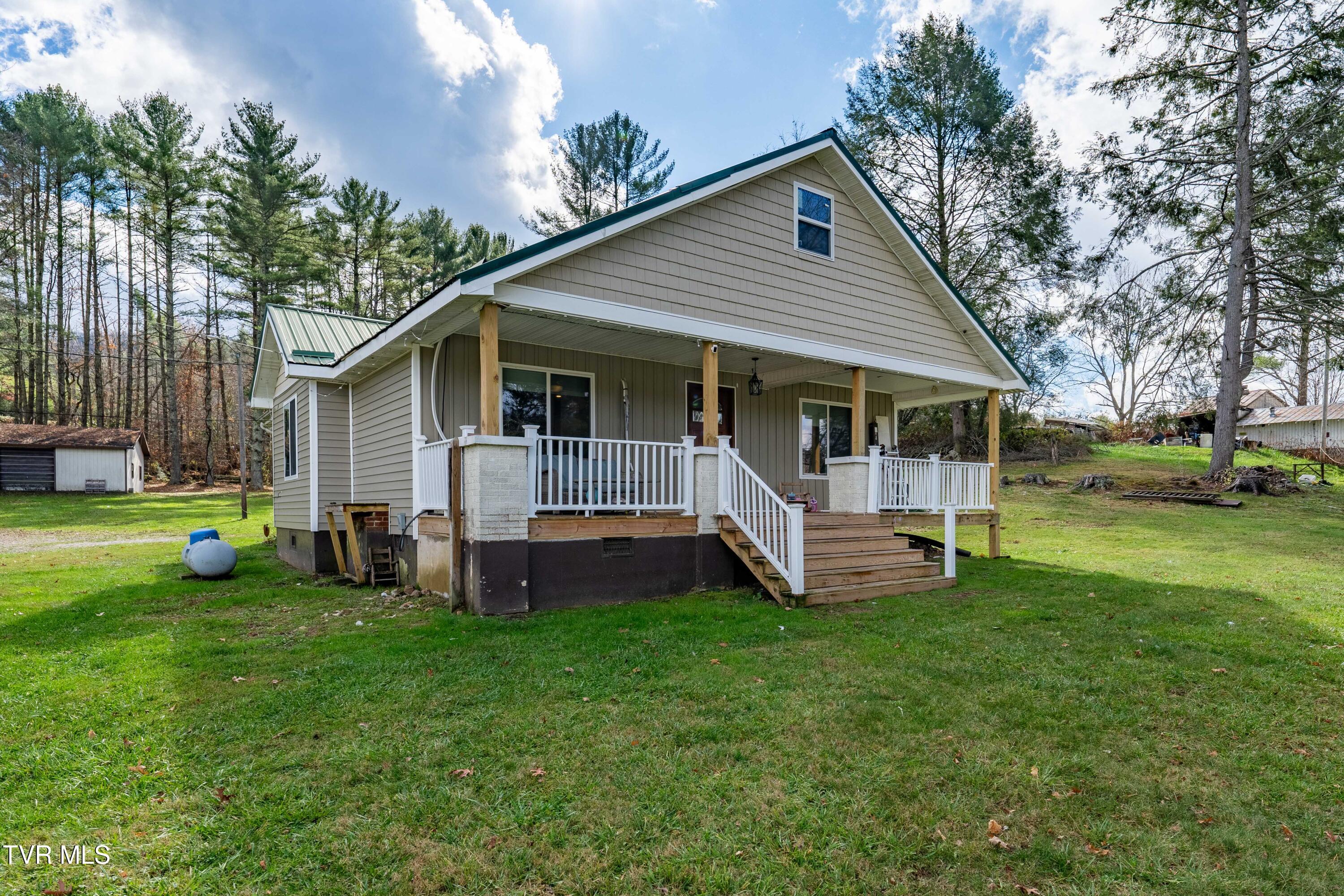 1239 Main Street, Mountain City, Tennessee image 1