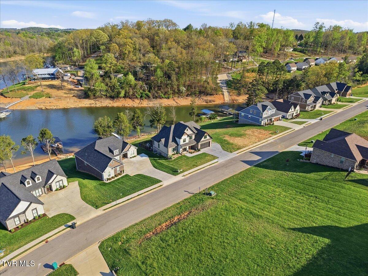 Morristown, Tennessee, 37814, United States, 5 Bedrooms Bedrooms, ,5 BathroomsBathrooms,Residential,Active,2041492