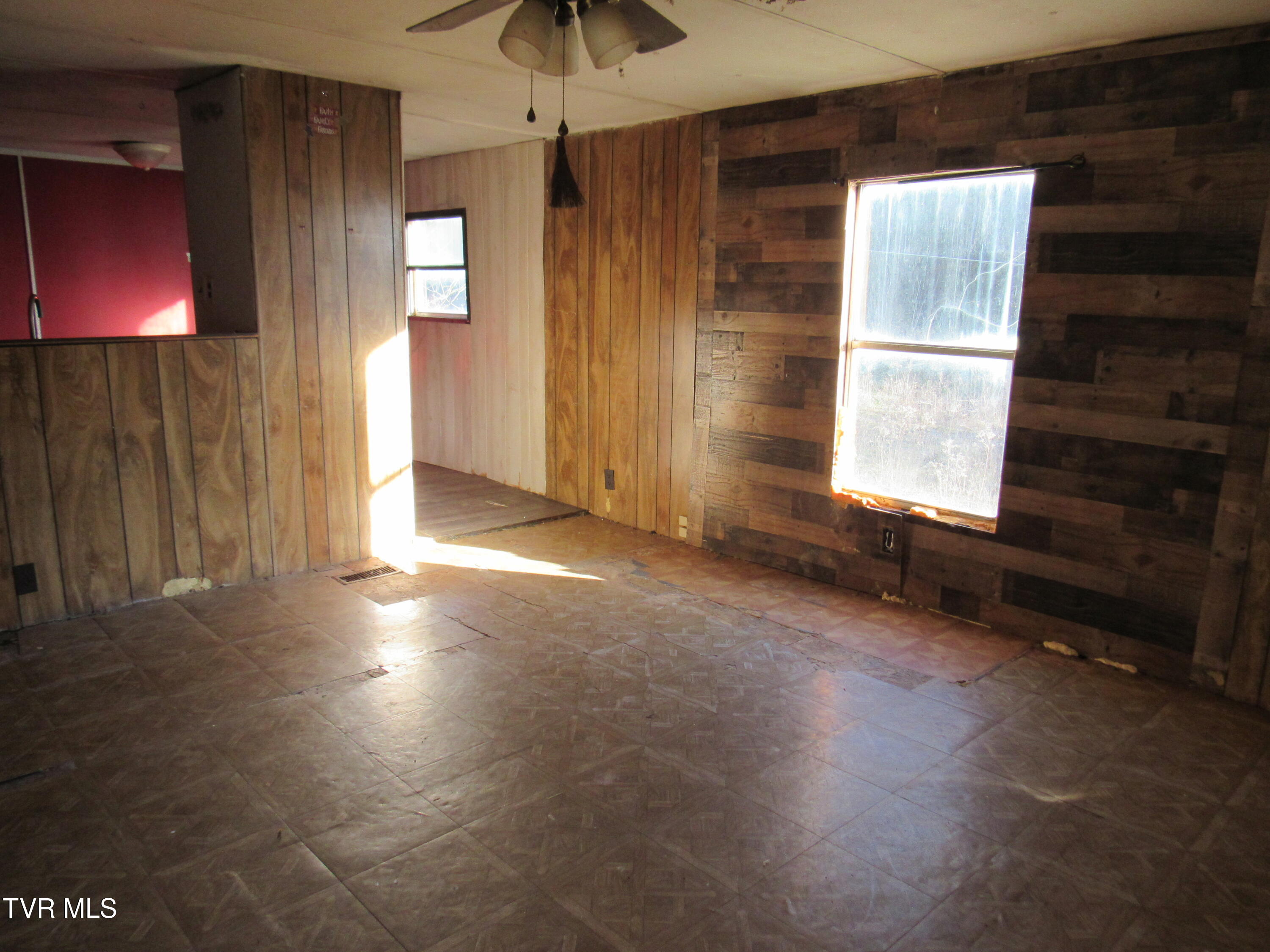 1593 Hunters Valley East Road, Dungannon, Virginia image 10