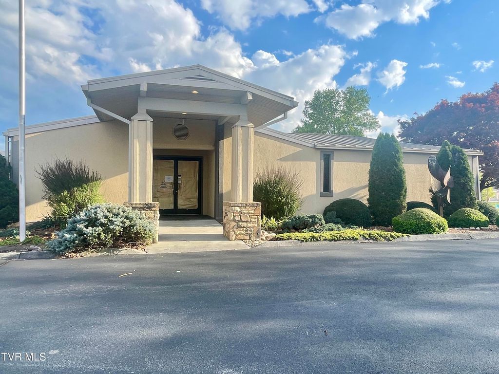 Photo of 113 Elk/Charlie Robinson Drive, Elizabethton, TN 37643 (MLS # 9978261)