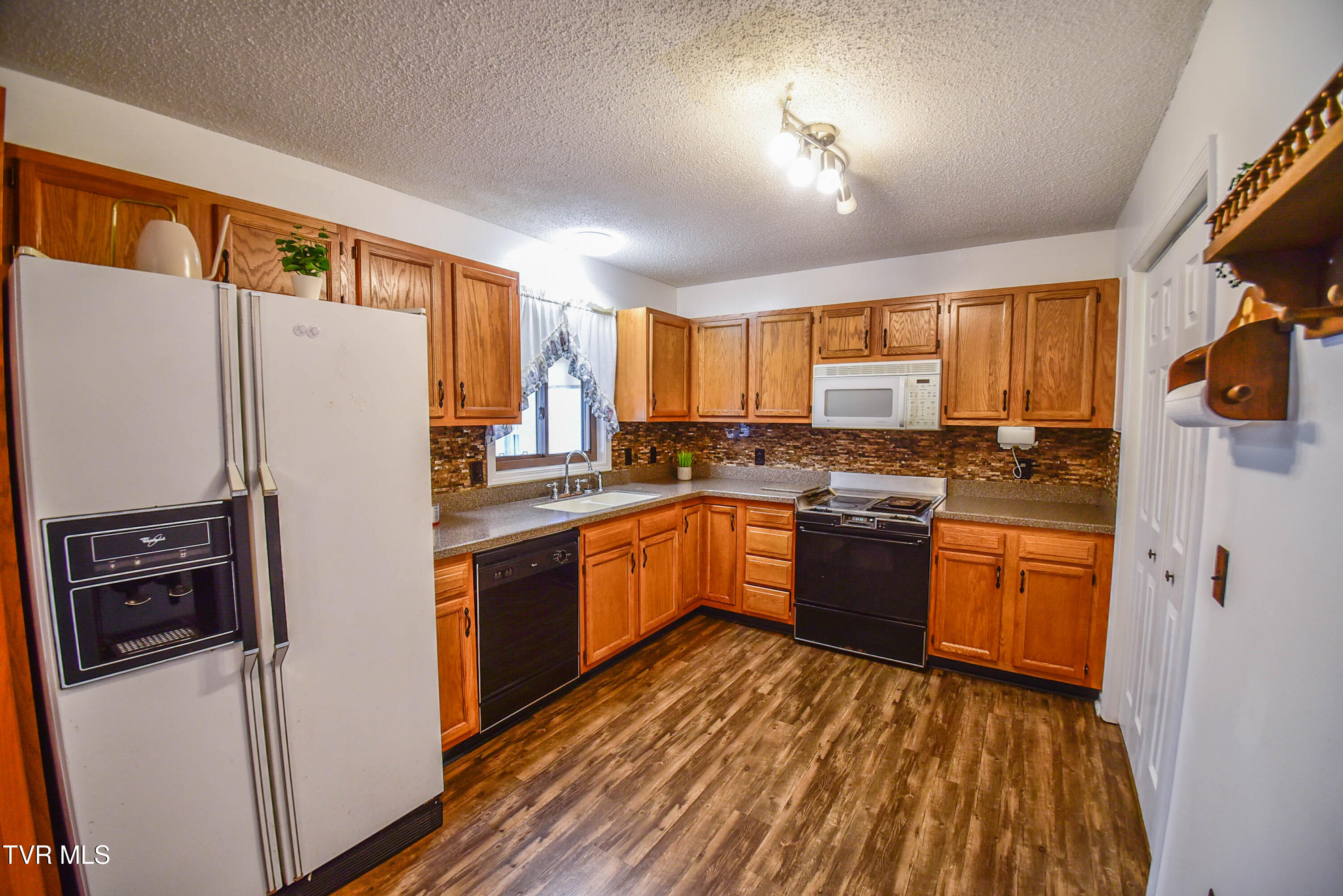 402 Putters Court, Church Hill, Tennessee image 15