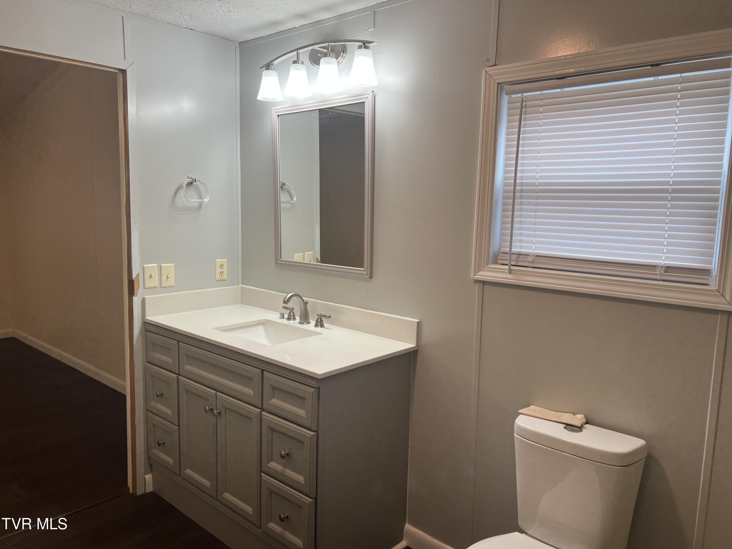 5244 Lower Wallens Creek Road, Jonesville, Virginia image 18